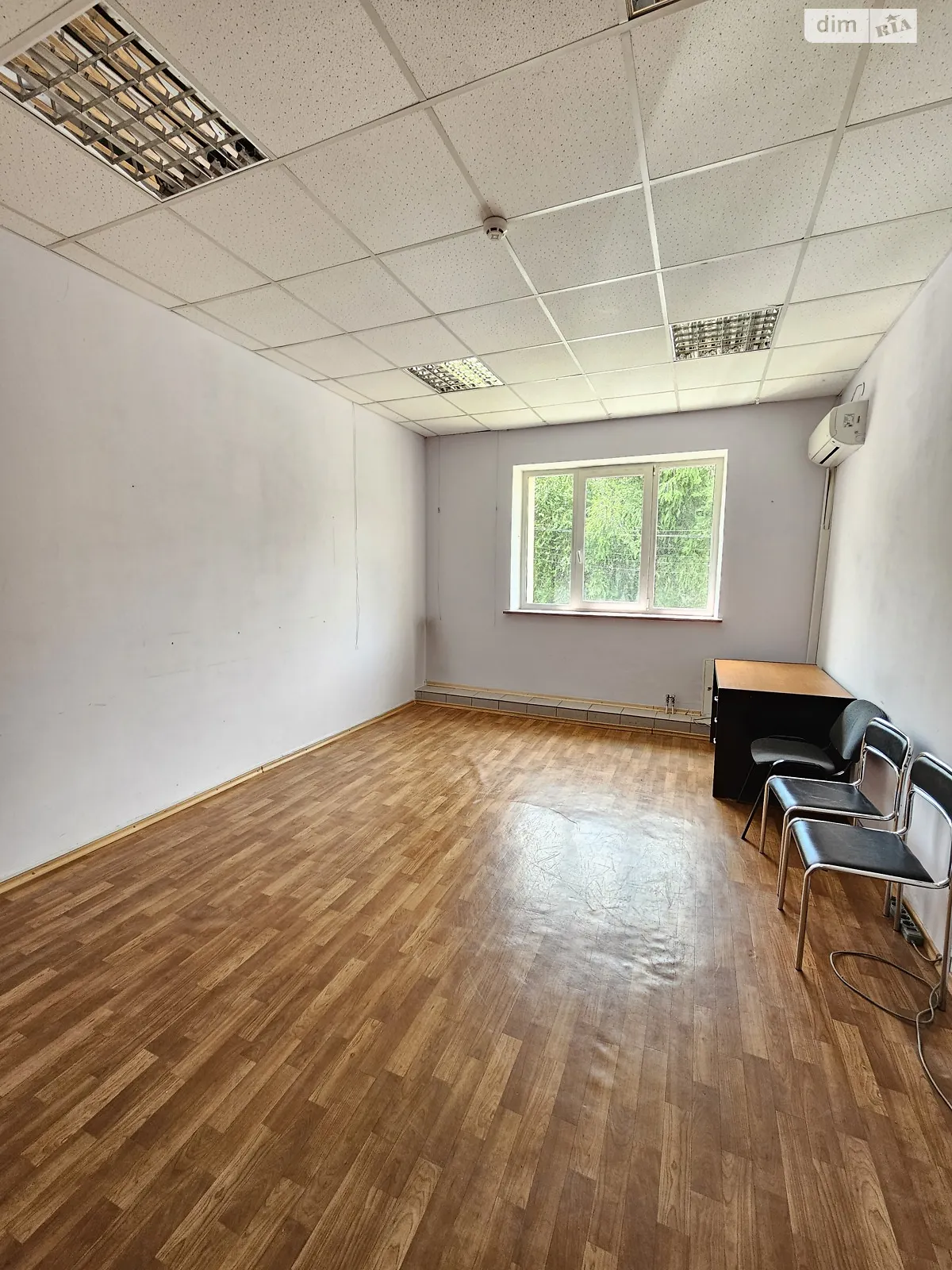 Здається в оренду офіс 20 кв. м в бізнес-центрі, цена: 6000 грн - фото 1