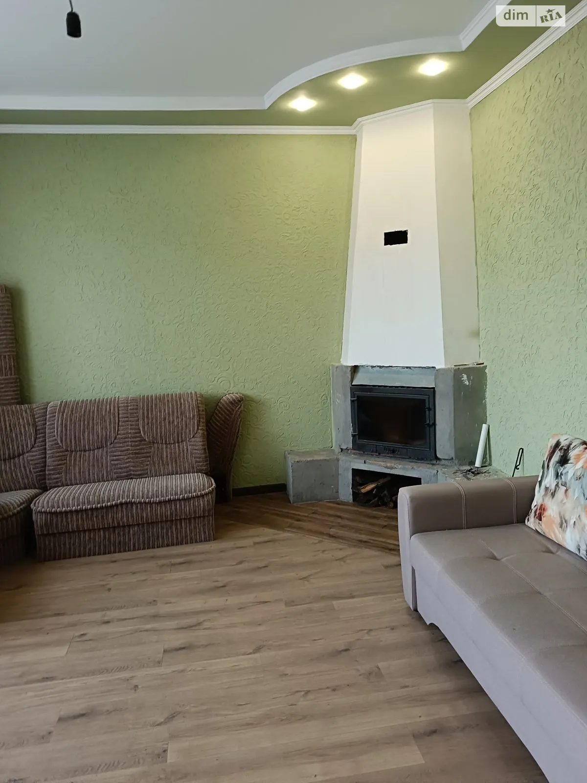 Продается дом на 2 этажа 300 кв. м с мебелью, цена: 106000 $ - фото 1