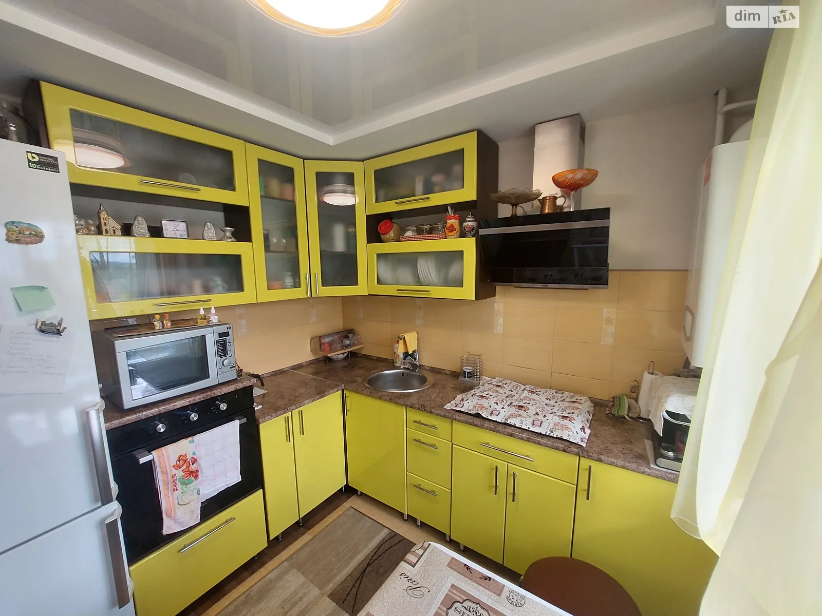 Продается 3-комнатная квартира 55 кв. м в Бориславе, ул. Владимира Великого, 31 - фото 1