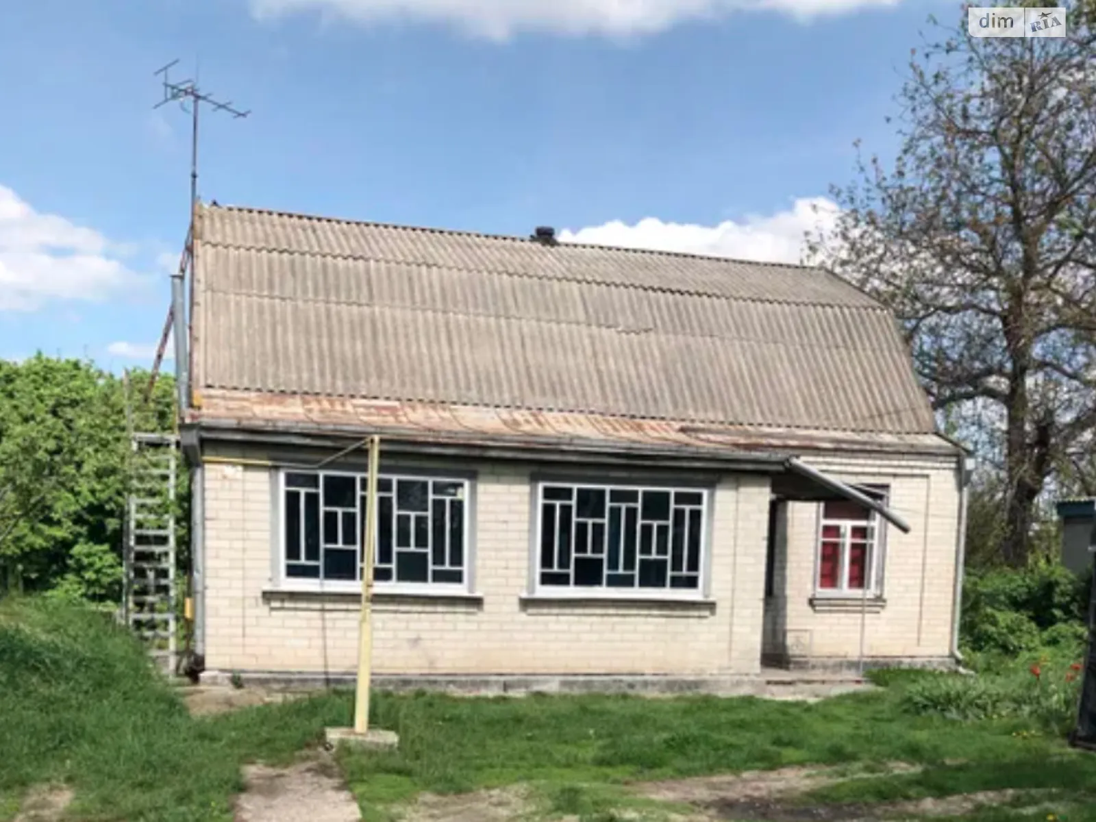 Продается одноэтажный дом 91 кв. м с камином, цена: 13000 $ - фото 1