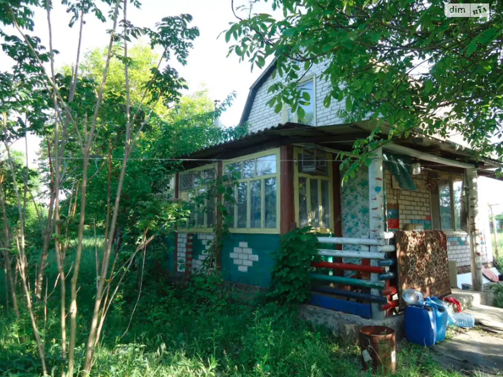 Продается дом на 2 этажа 70 кв. м с подвалом, цена: 4999 € - фото 1