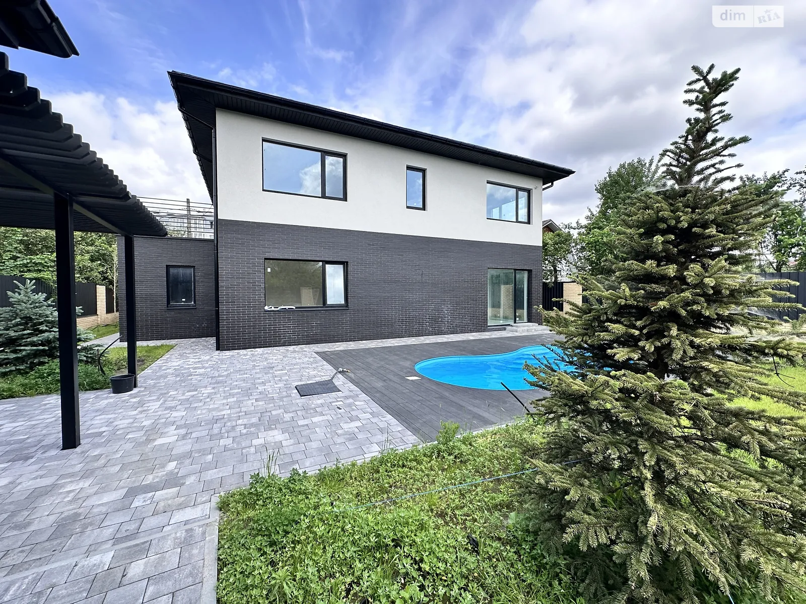 Продається будинок 2 поверховий 253.1 кв. м з бесідкою, цена: 250000 $ - фото 1