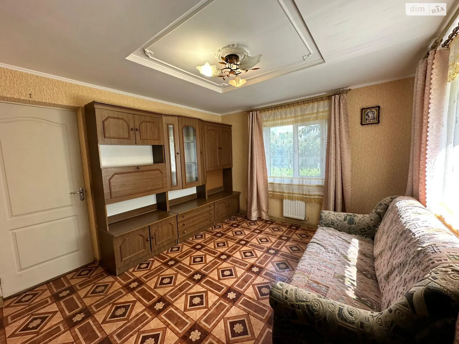 Продается дом на 2 этажа 73.2 кв. м с садом, цена: 82000 $ - фото 1
