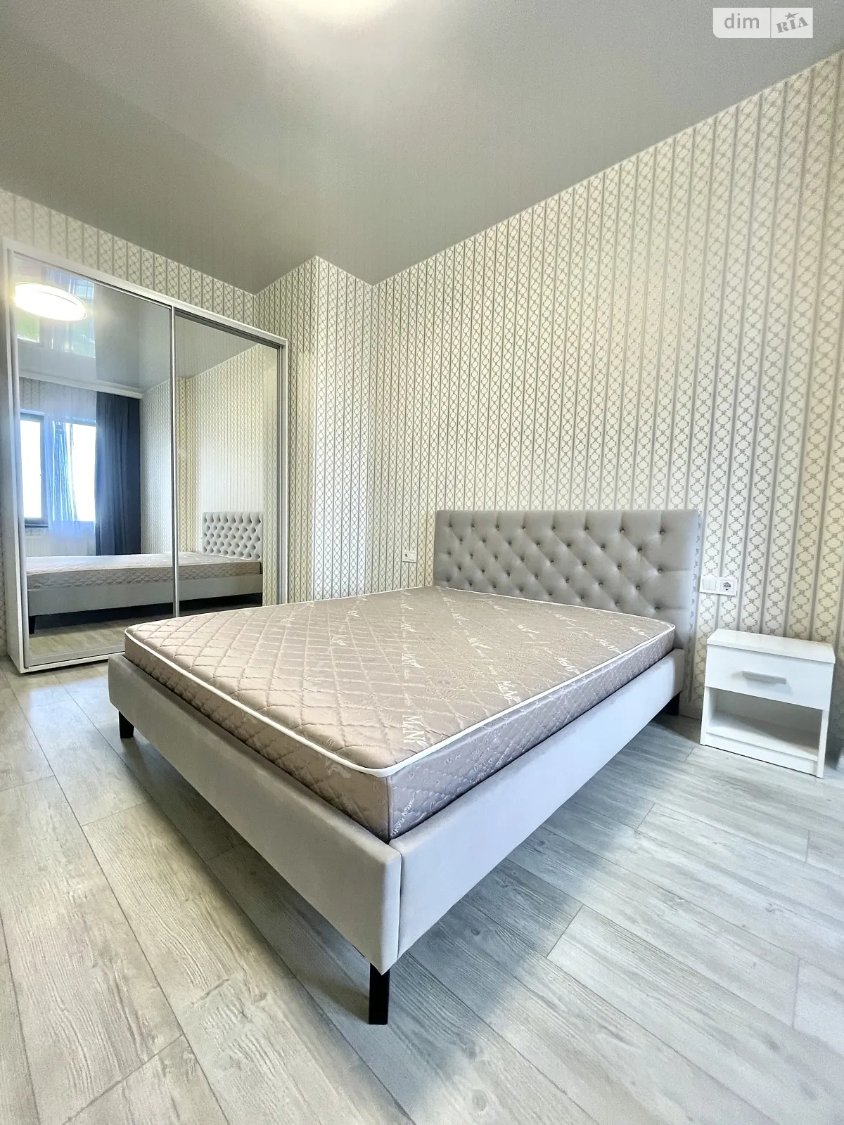 Здається в оренду 1-кімнатна квартира 60 кв. м у Одесі, цена: 15000 грн - фото 1