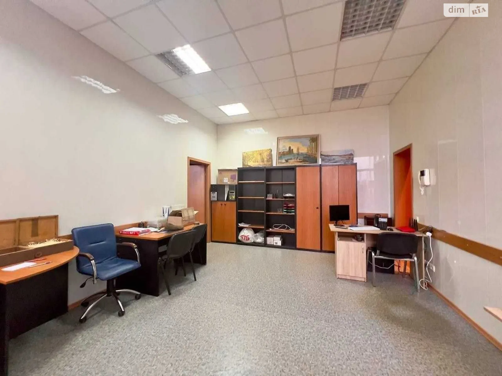 Продається офіс 65.3 кв. м в бізнес-центрі, цена: 45000 $ - фото 1