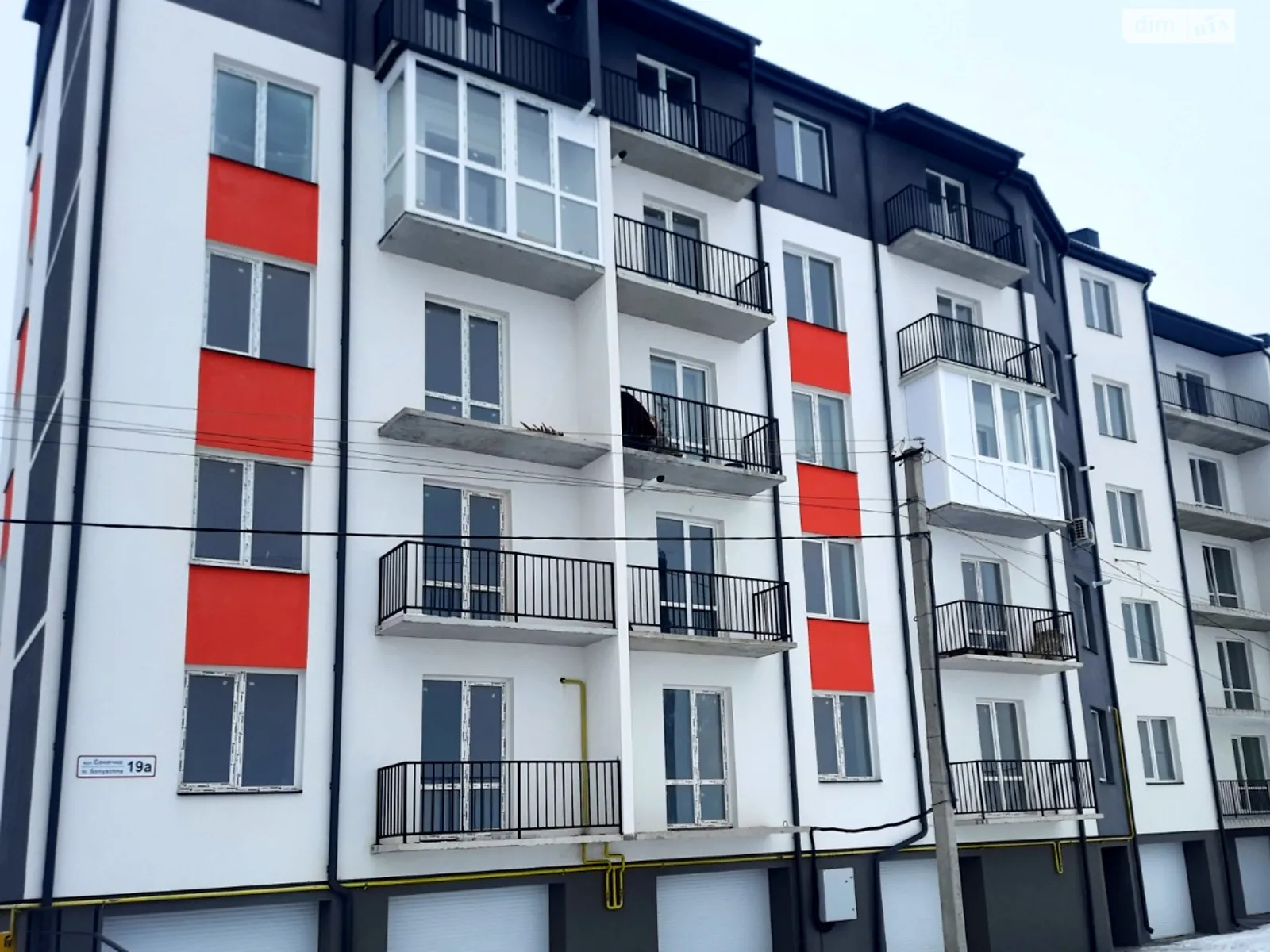Продается 2-комнатная квартира 73.5 кв. м в Байковцах, ул. Солнечная - фото 1