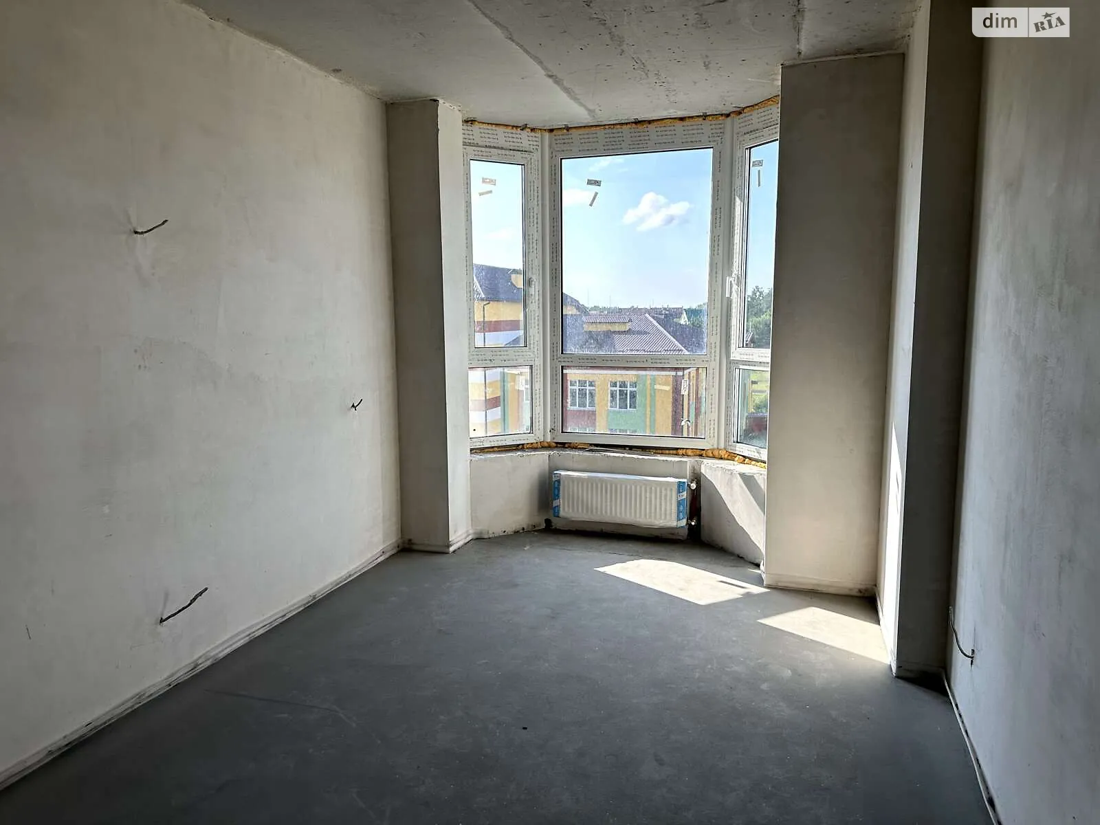Продается 2-комнатная квартира 60.3 кв. м в Буче, ул. Леси Украинки, 3 - фото 1