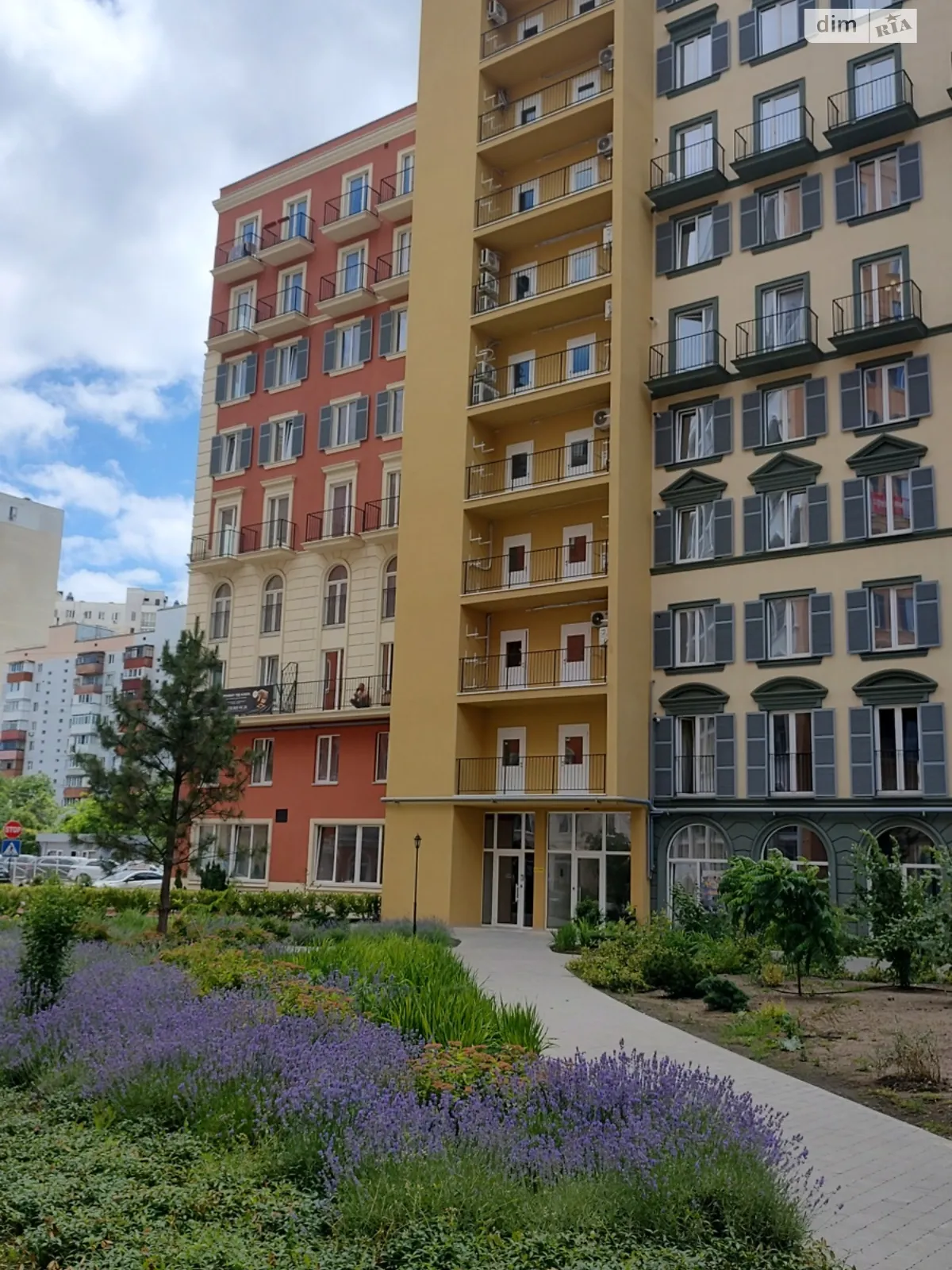 Продается 1-комнатная квартира 34 кв. м в Одессе, ул. Инглези, 2 - фото 1