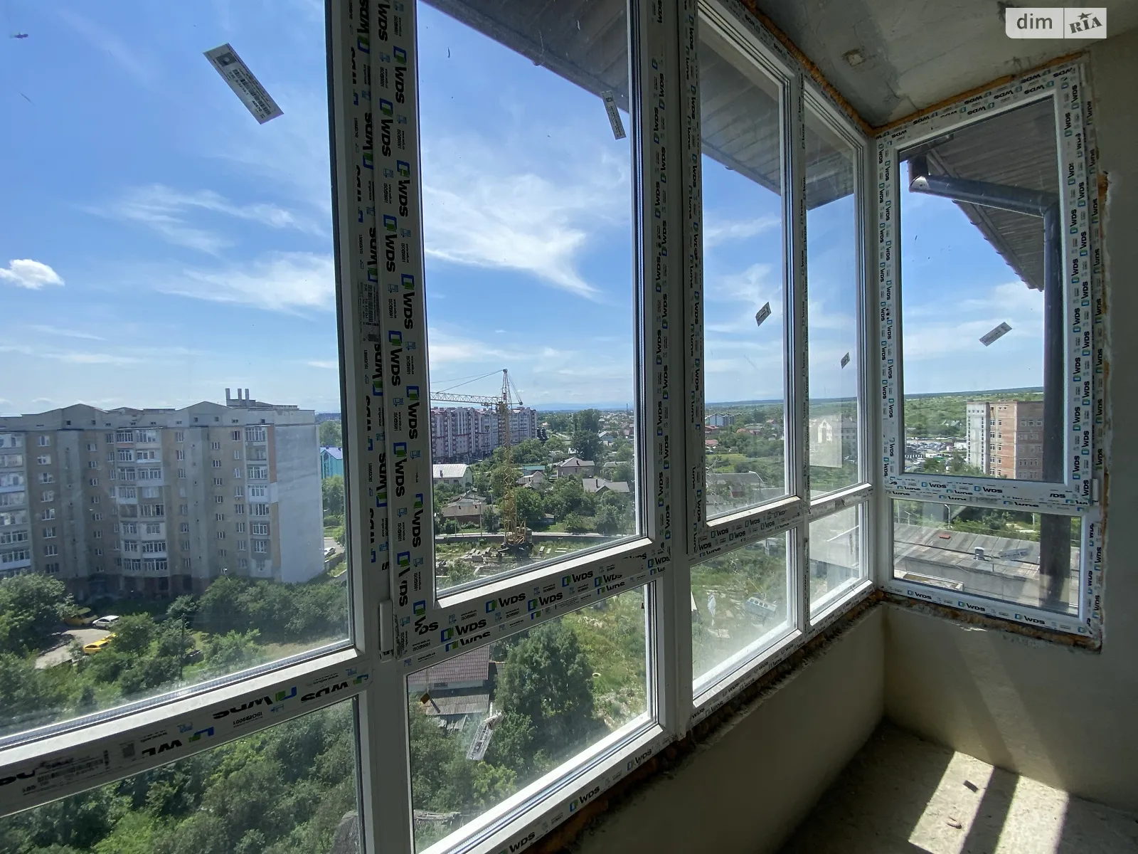 Продается 2-комнатная квартира 60 кв. м в Ивано-Франковске, ул. Пасечная, 52 - фото 1