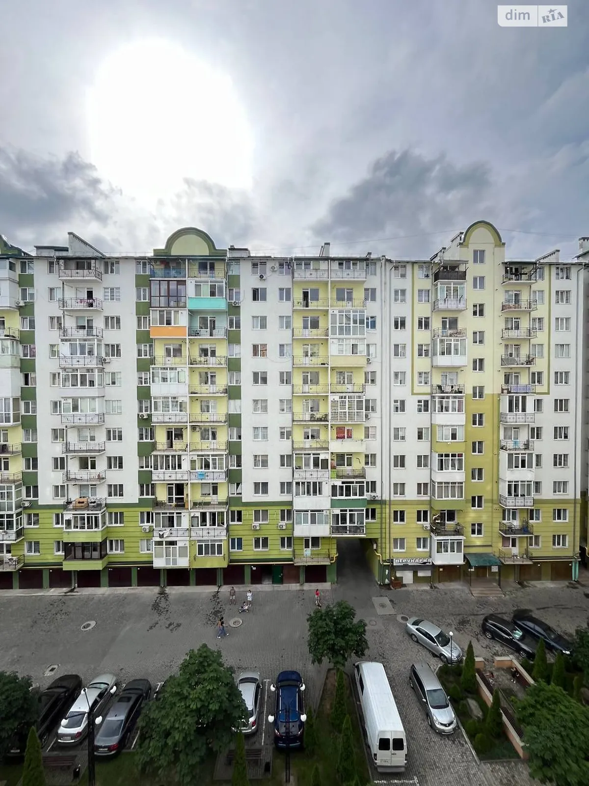 Продается 3-комнатная квартира 81.5 кв. м в Ивано-Франковске, цена: 55000 $ - фото 1