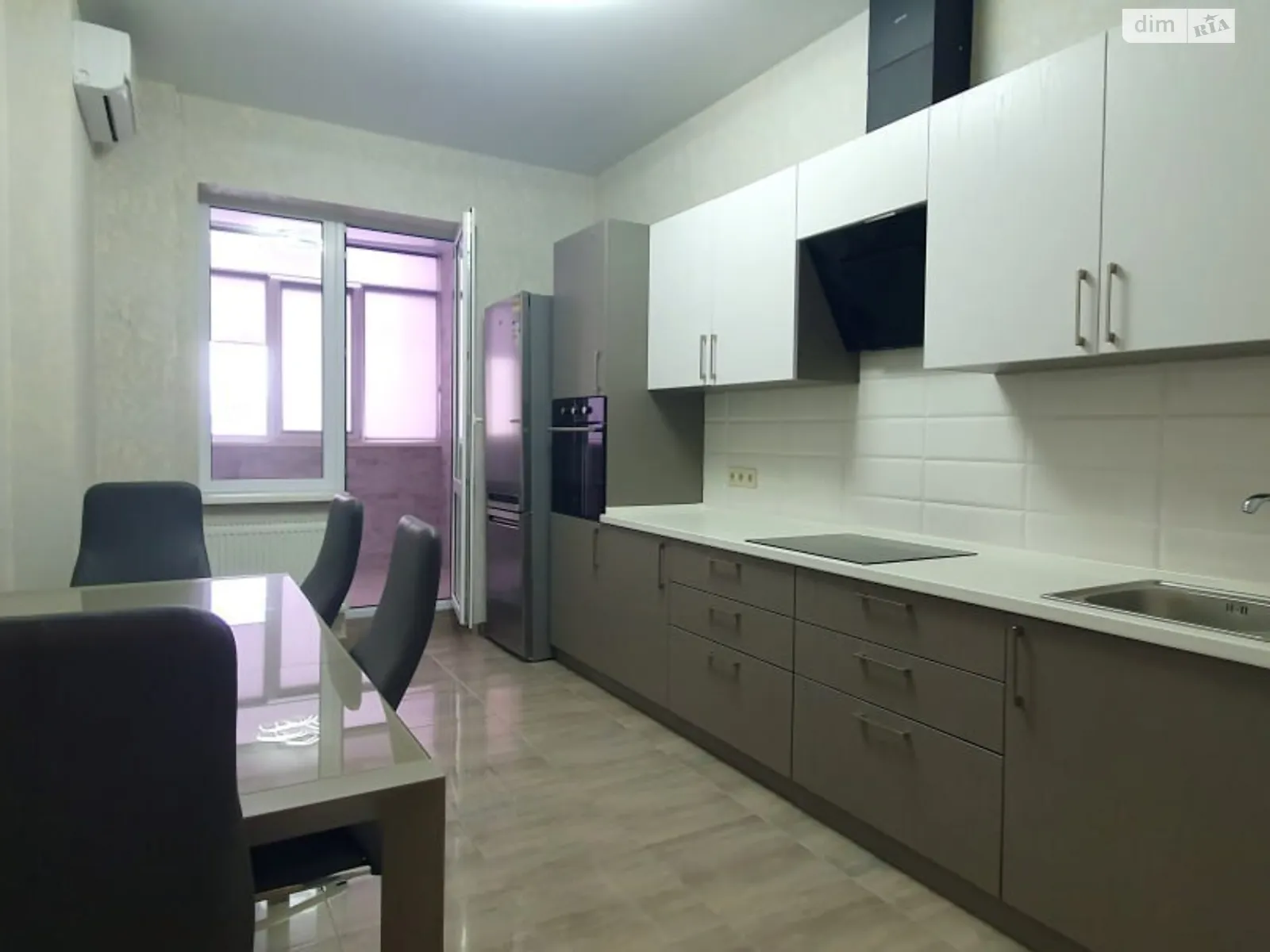 Продается 2-комнатная квартира 72 кв. м в Одессе, просп. Небесной Сотни, 3 корпус А6 - фото 1