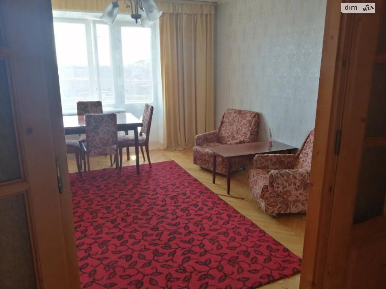 Продается 3-комнатная квартира 71.7 кв. м в Ивано-Франковске, ул. Галицкая - фото 1