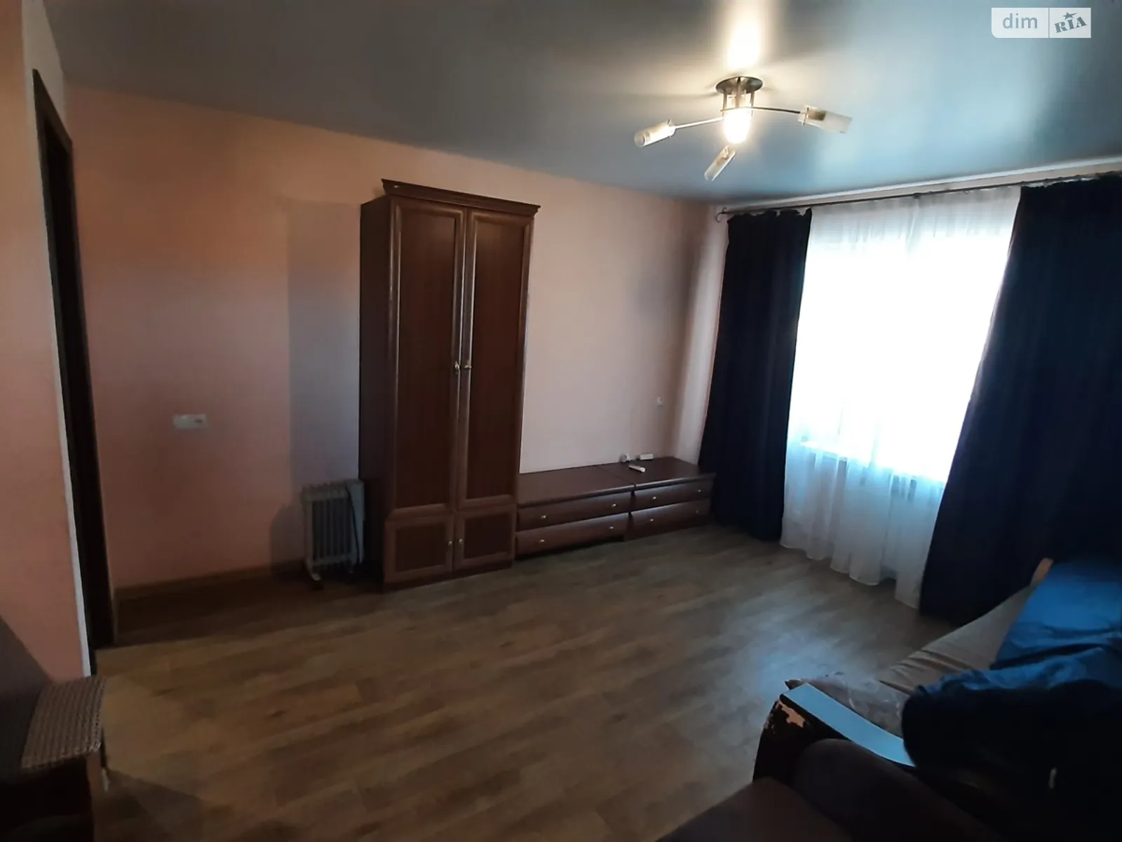 Продается 1-комнатная квартира 39 кв. м в Днепре, ул. Захарченко Генерала, 4 - фото 1