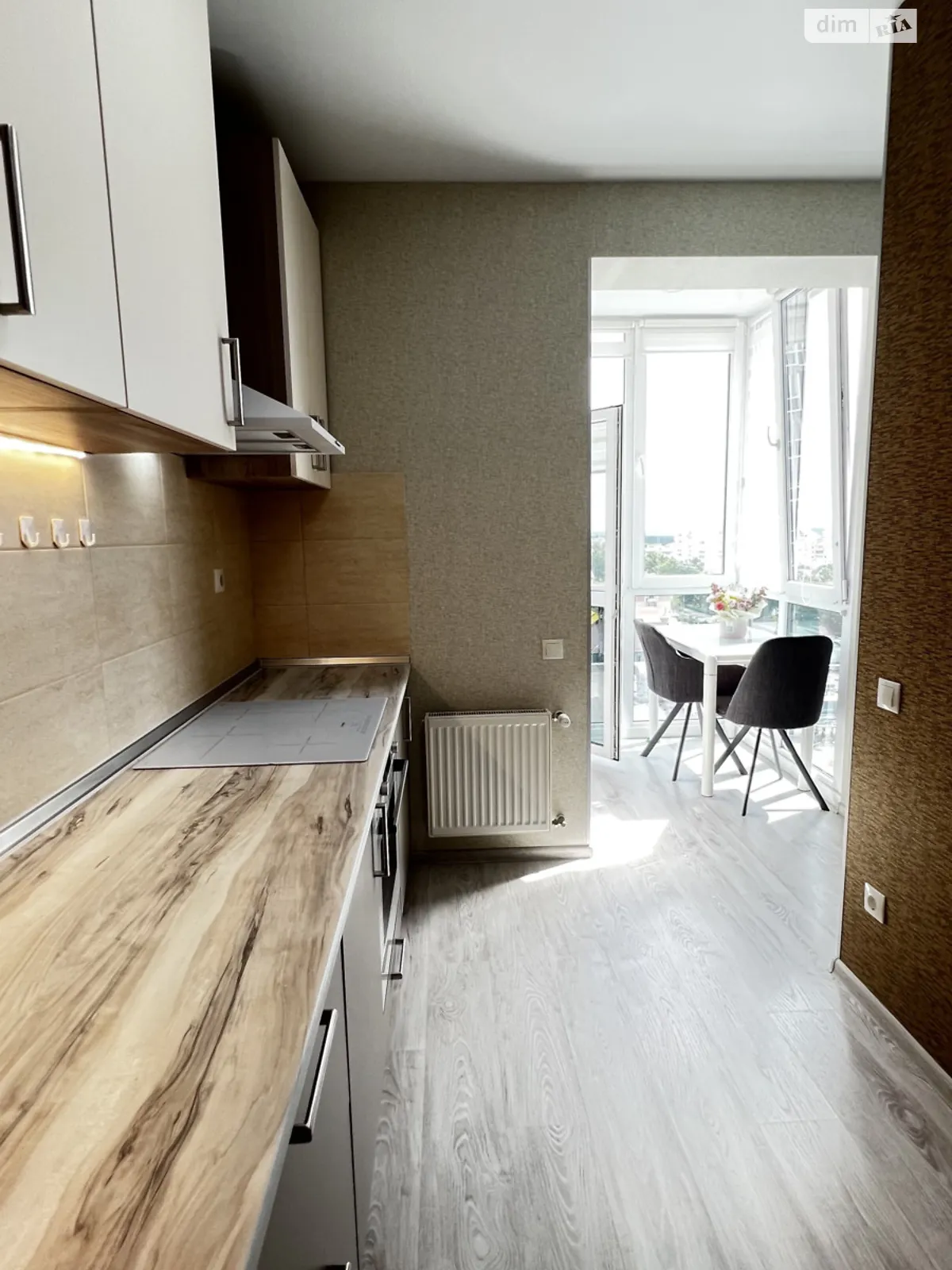 Продается 1-комнатная квартира 29 кв. м в Буче, бул. Леонида Бирюкова, 2А - фото 1