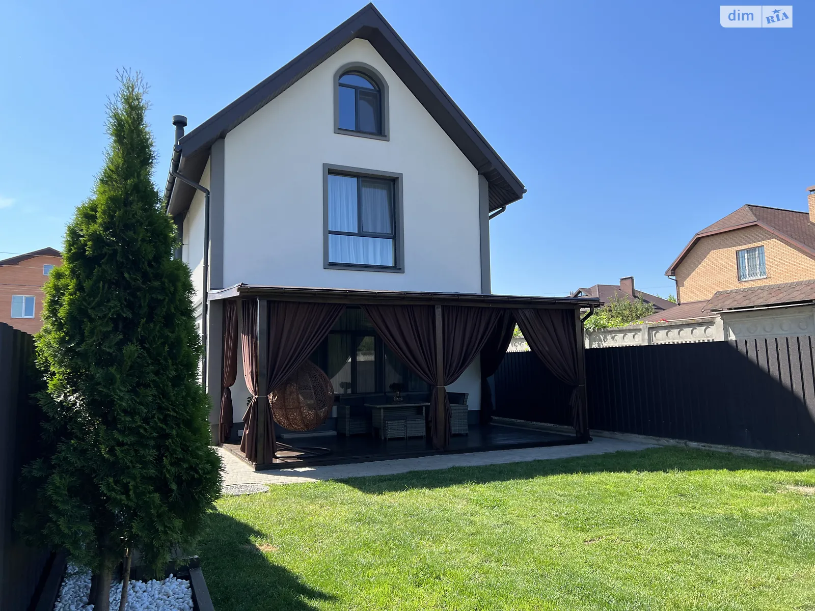 Продается дом на 3 этажа 122.3 кв. м с баней/сауной, цена: 265000 $ - фото 1