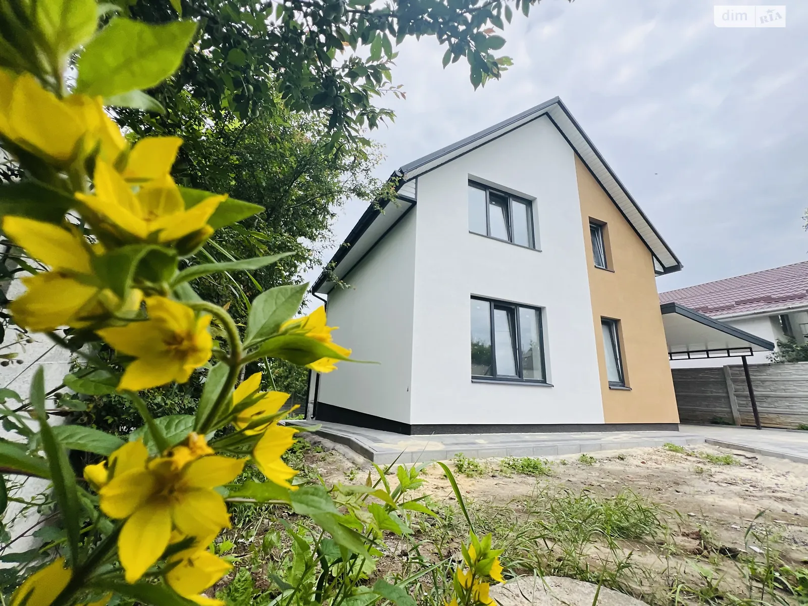 Продається будинок 2 поверховий 85 кв. м з каміном, цена: 77000 $ - фото 1
