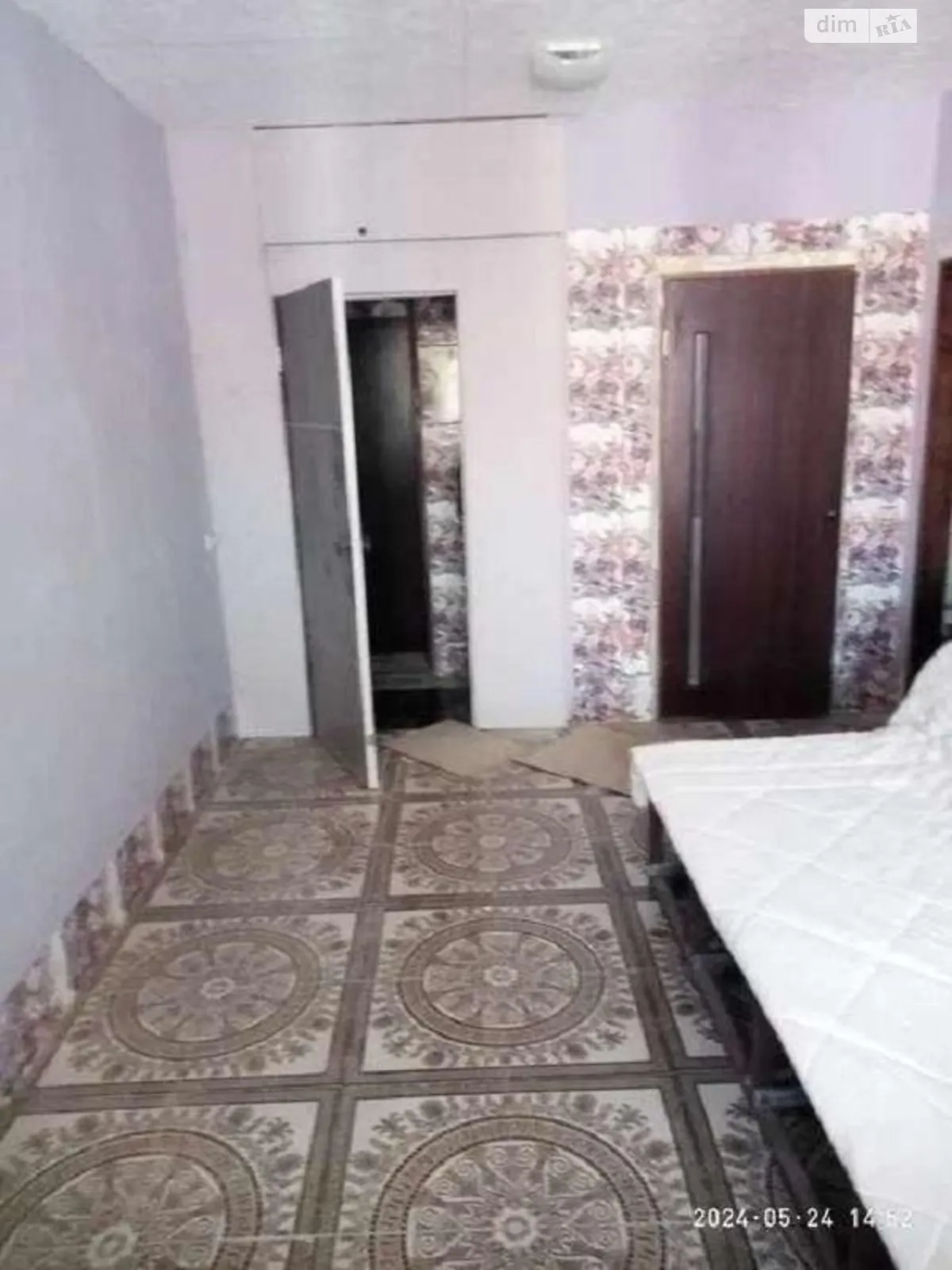 Продается 1-комнатная квартира 40 кв. м в Харькове, цена: 24000 $ - фото 1