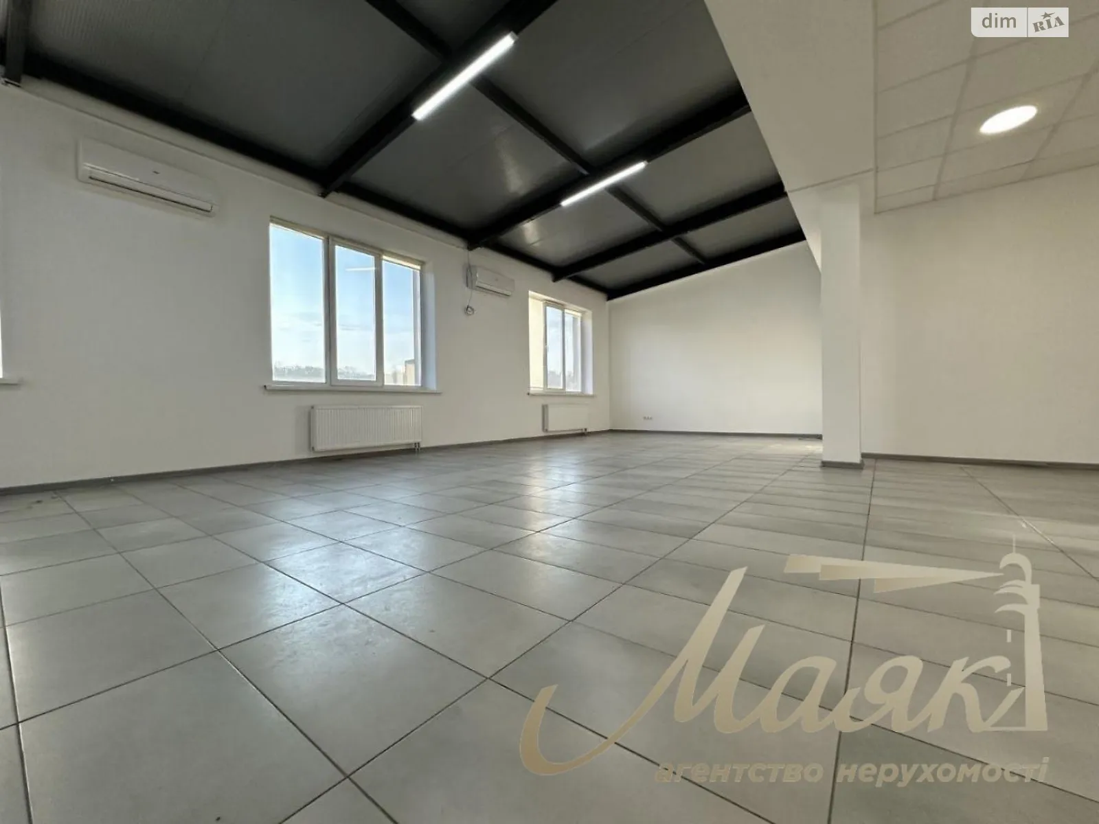 Здається в оренду офіс 138 кв. м в бізнес-центрі, цена: 34500 грн - фото 1