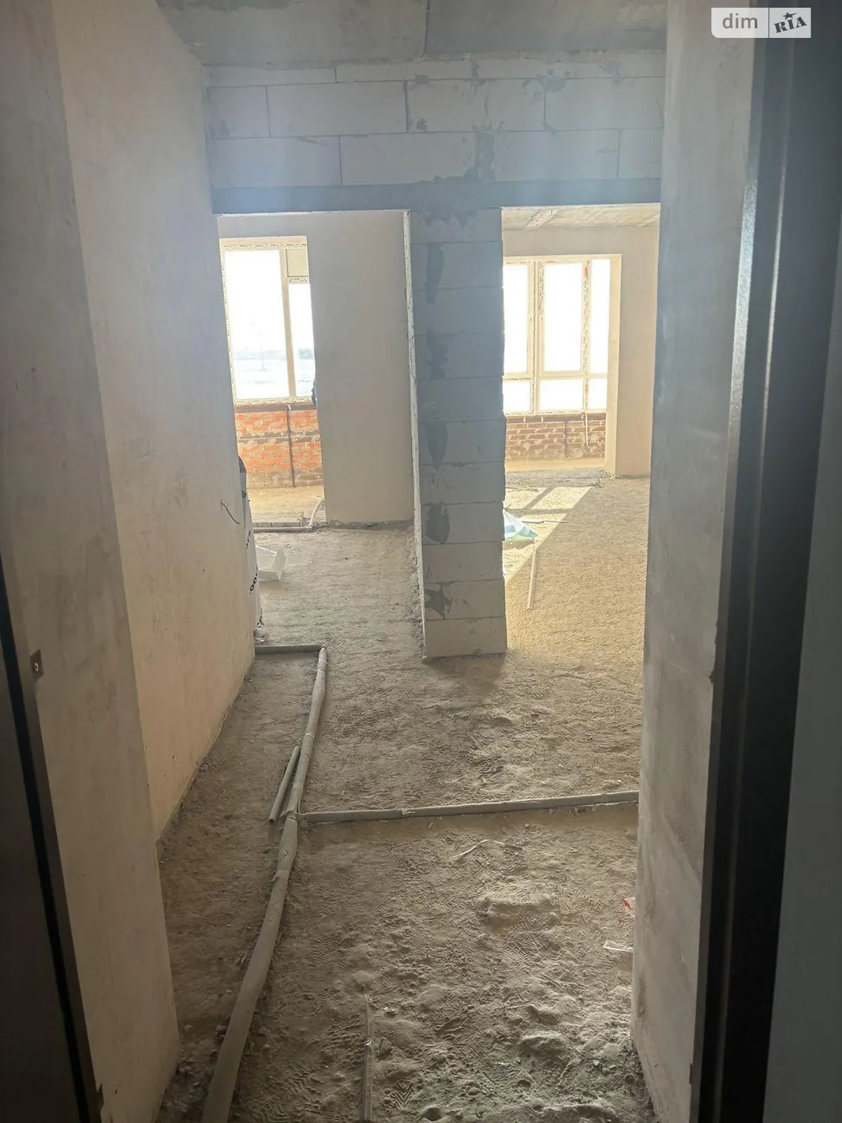 Продается 1-комнатная квартира 54 кв. м в Полтаве, ул. Андриевского Виктора, 41А - фото 1