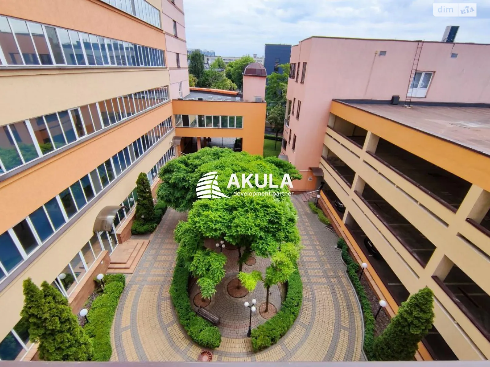 Здається в оренду офіс 800 кв. м в бізнес-центрі, цена: 4800 $ - фото 1