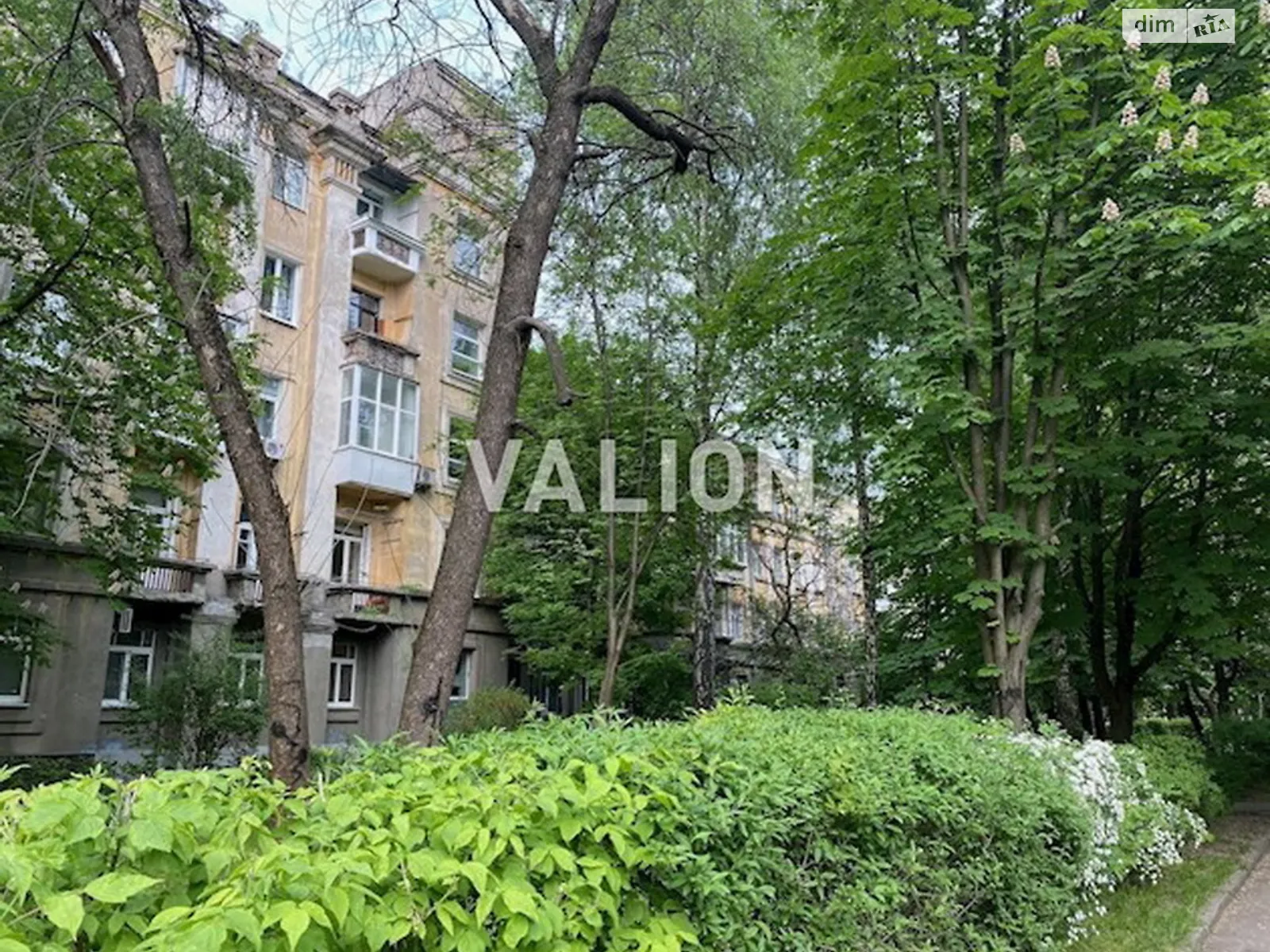 Продається 3-кімнатна квартира 71.2 кв. м у Києві, вул. Авіаконструктора Антонова, 2/32 корпус 8 - фото 1