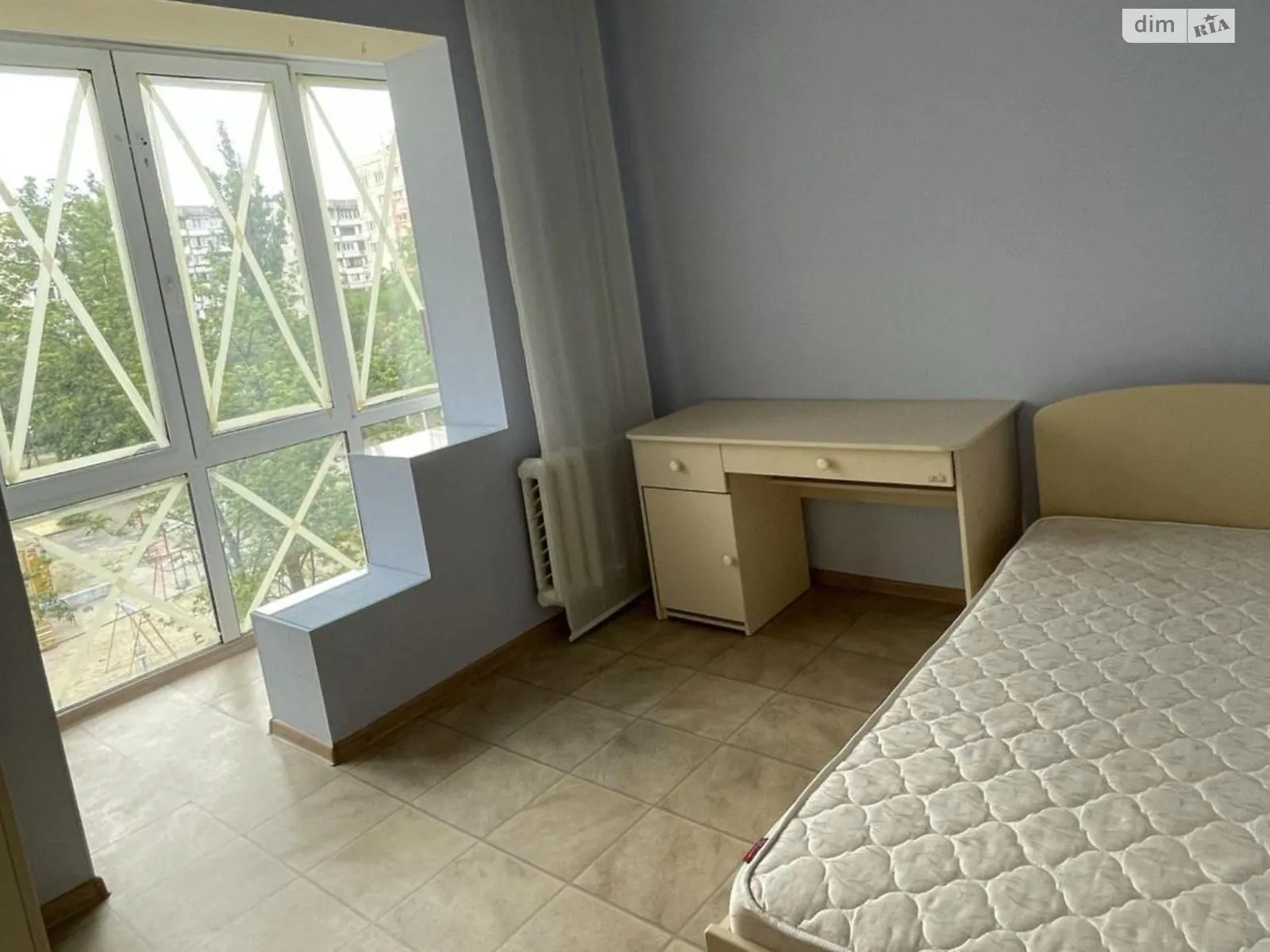Продается 3-комнатная квартира 65.8 кв. м в Киеве, ул. Героев Днепра, 7 - фото 1
