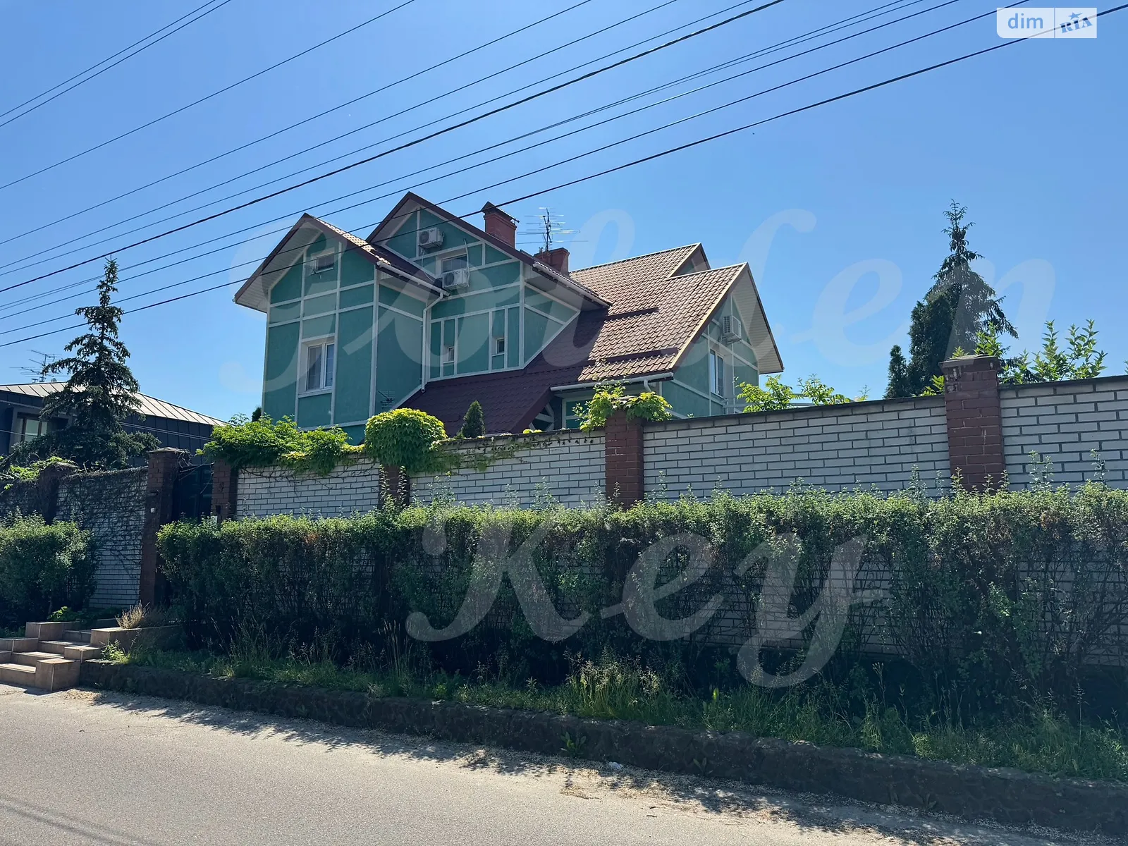 Продається будинок 3 поверховий 406.3 кв. м з каміном, цена: 279000 $ - фото 1