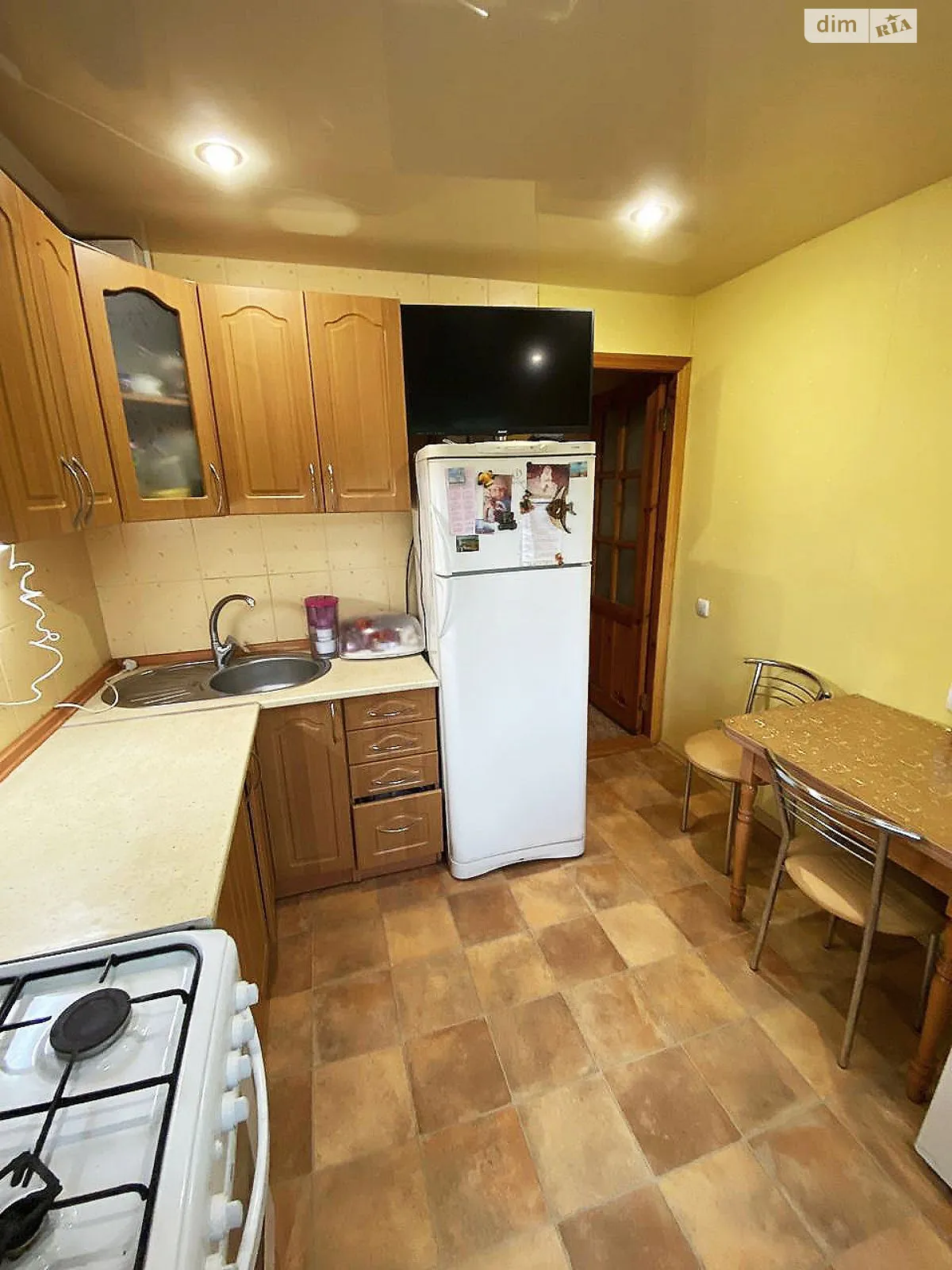 Продається 1-кімнатна квартира 35.8 кв. м у Полтаві, вул. Квітуча - фото 1