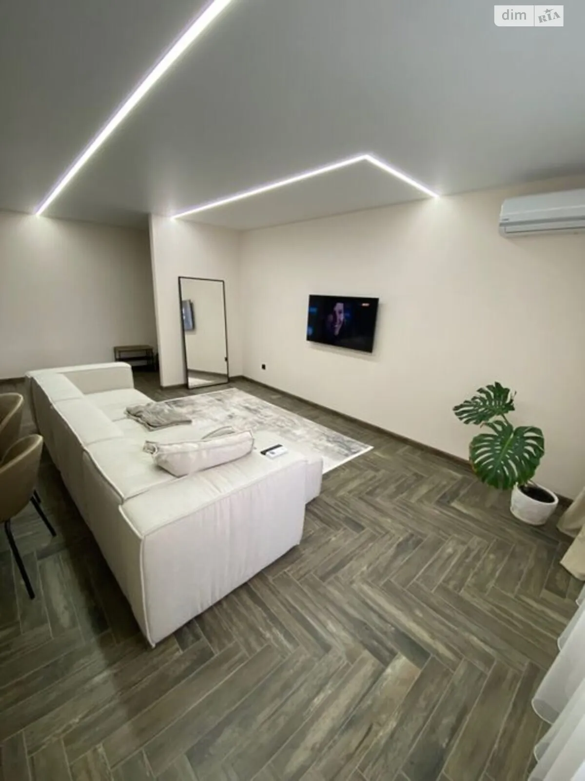 2-кімнатна квартира 66 кв. м у Тернополі - фото 2