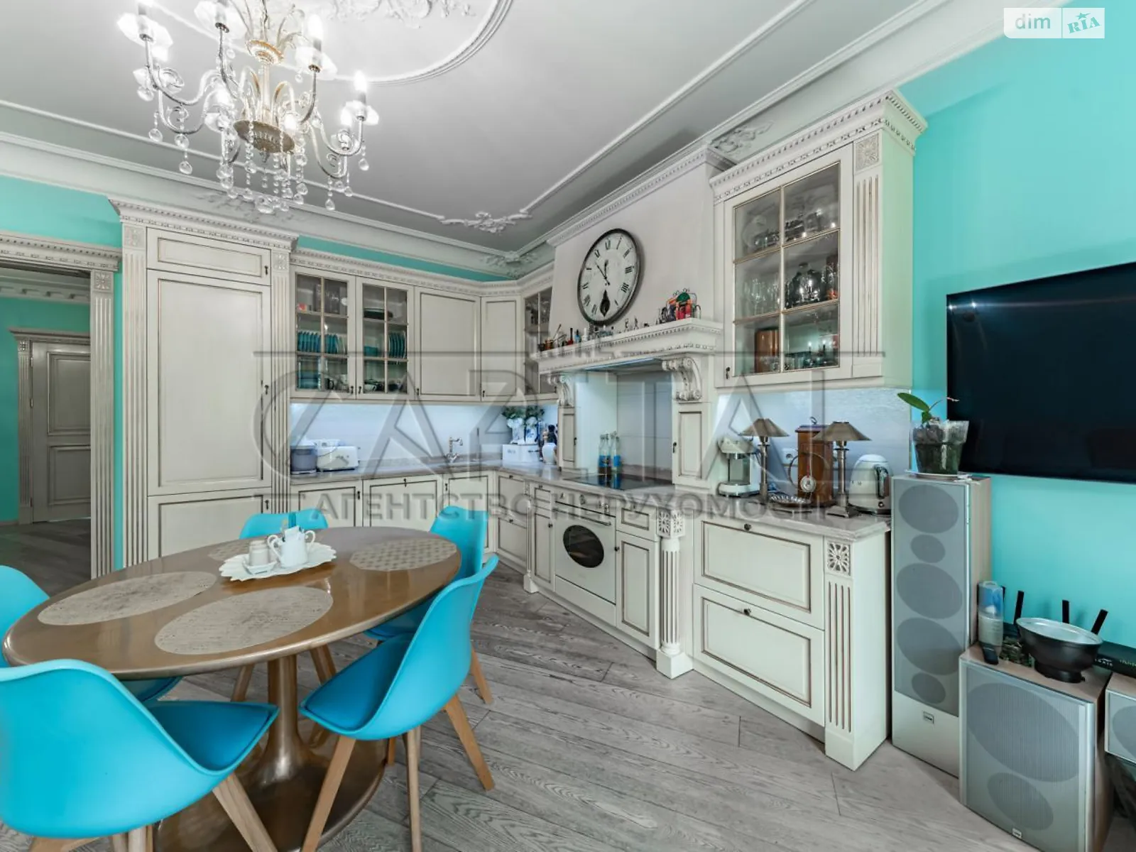 Сдается в аренду 3-комнатная квартира 99 кв. м в Киеве, пер. Виноградный, 4 - фото 1