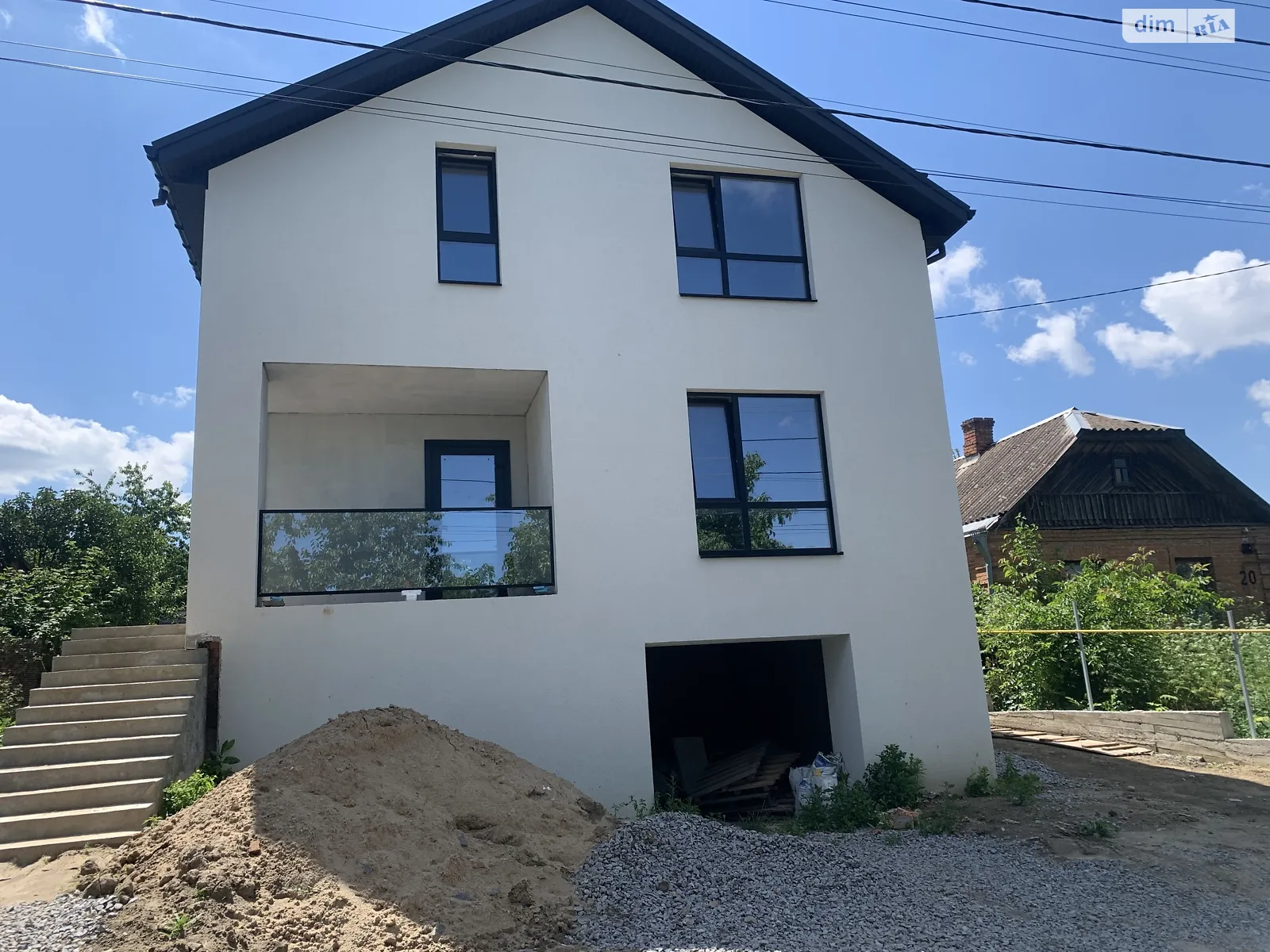 Продается дом на 2 этажа 186 кв. м с верандой, цена: 168000 $ - фото 1