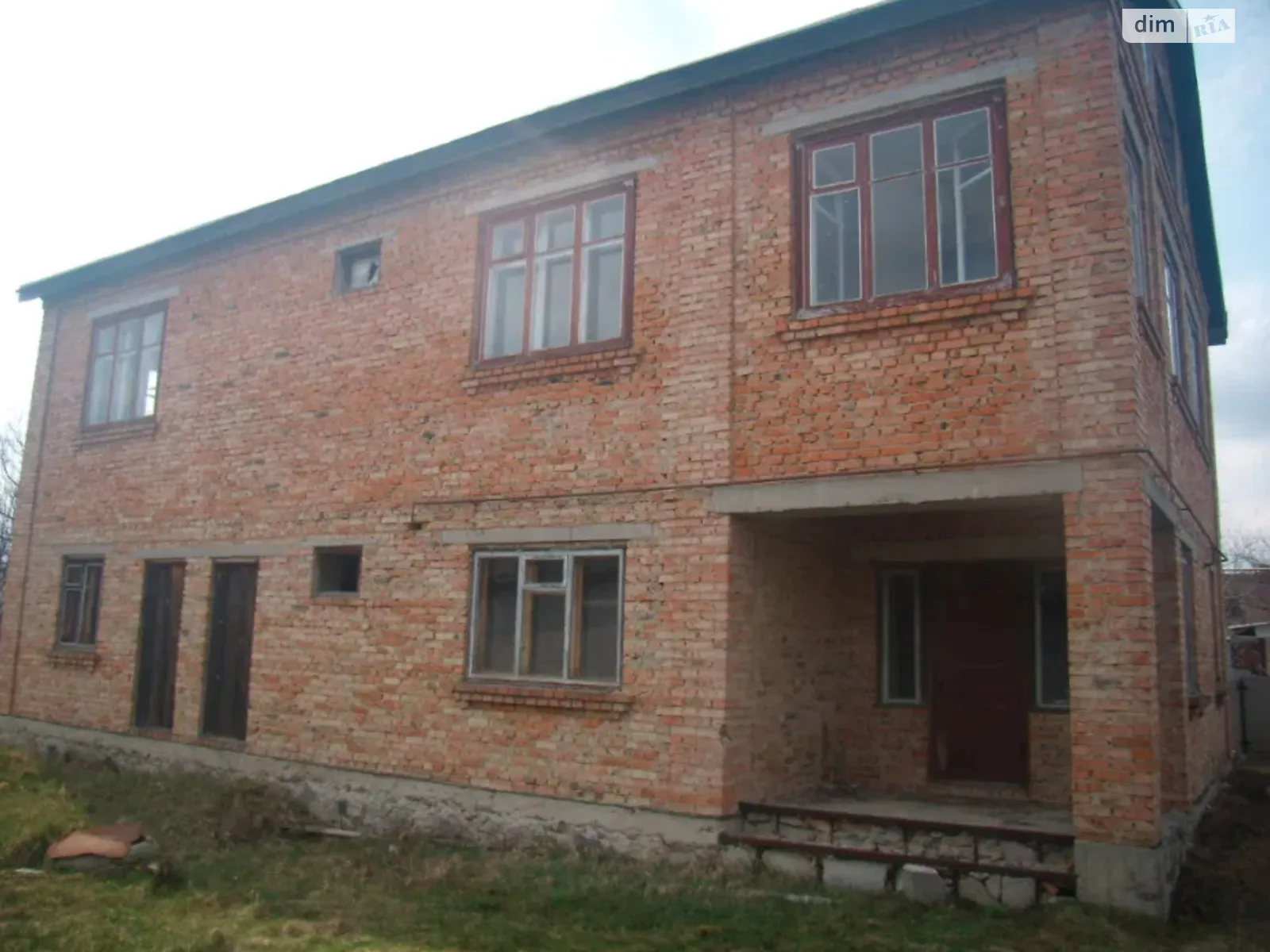 Продається будинок 2 поверховий 200 кв. м з подвалом, цена: 16000 $ - фото 1