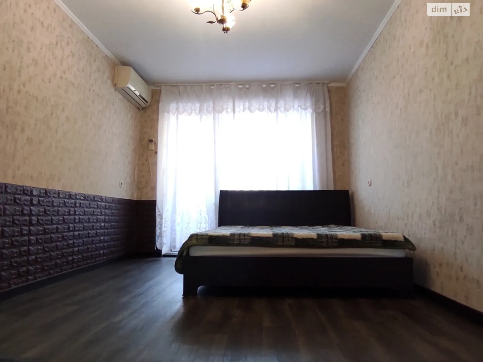 1-комнатная квартира 30.76 кв. м в Запорожье - фото 1