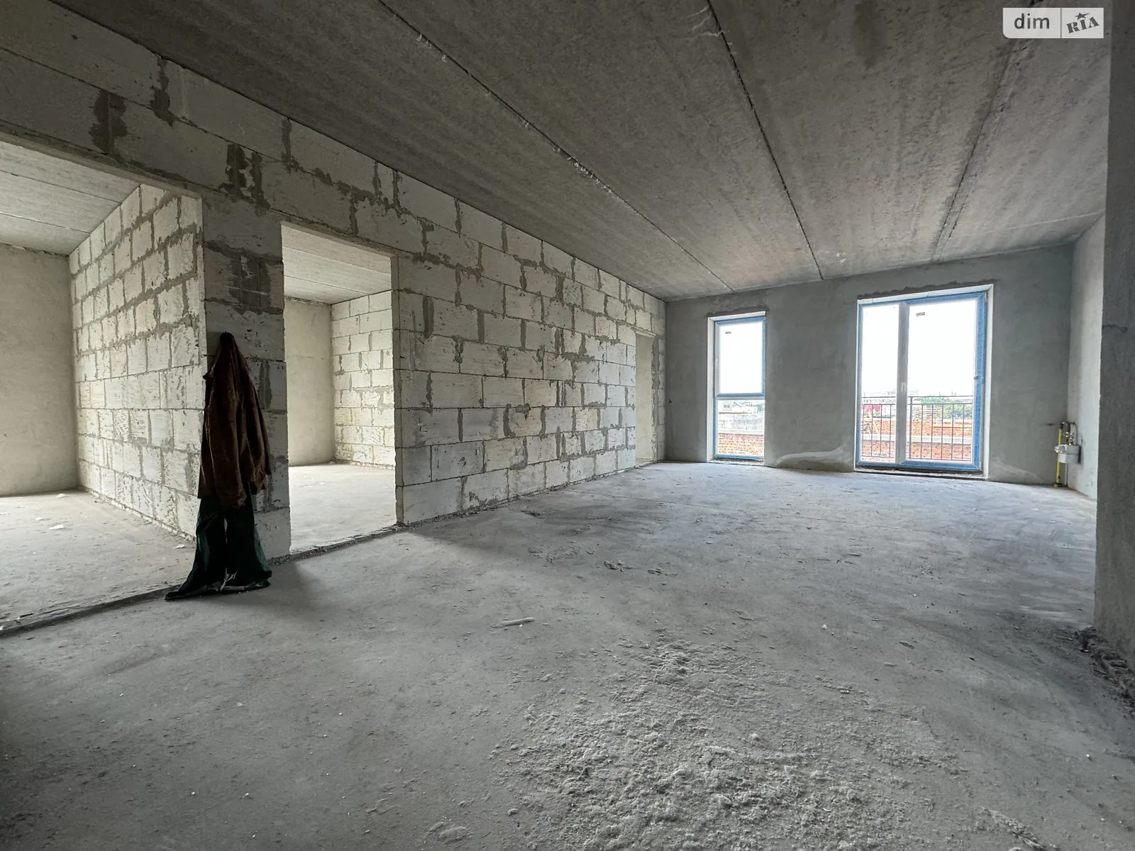 3-кімнатна квартира 92 кв. м у, цена: 73000 $ - фото 1