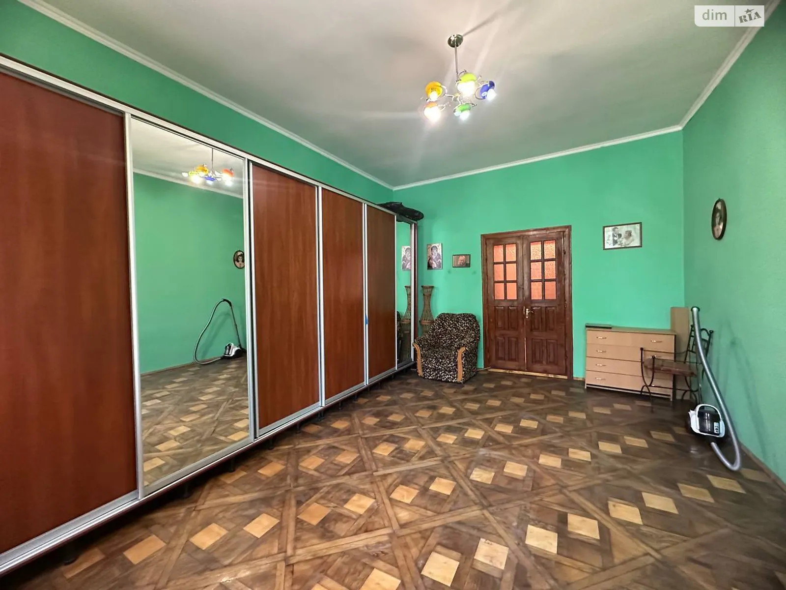 Продается 2-комнатная квартира 85.7 кв. м в Ивано-Франковске, ул. Данила Короля - фото 1