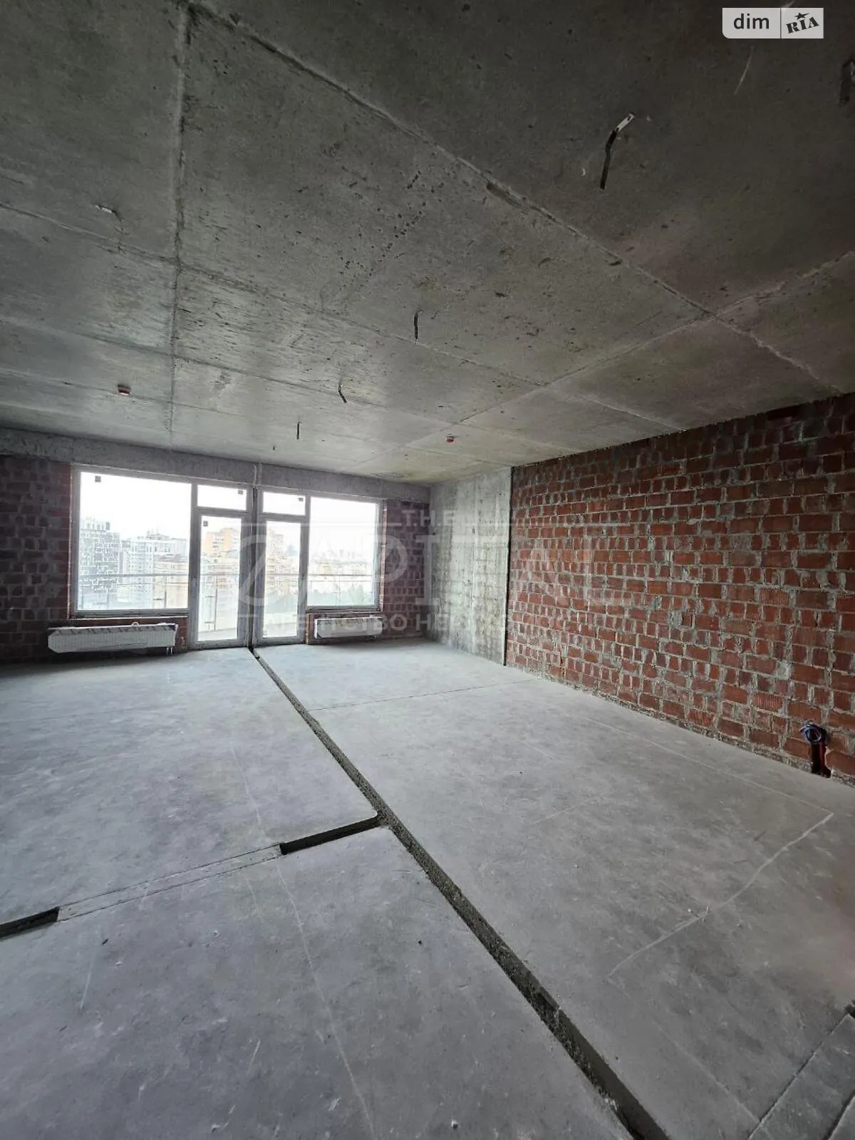 Продается 1-комнатная квартира 77 кв. м в Киеве, цена: 177000 $ - фото 1