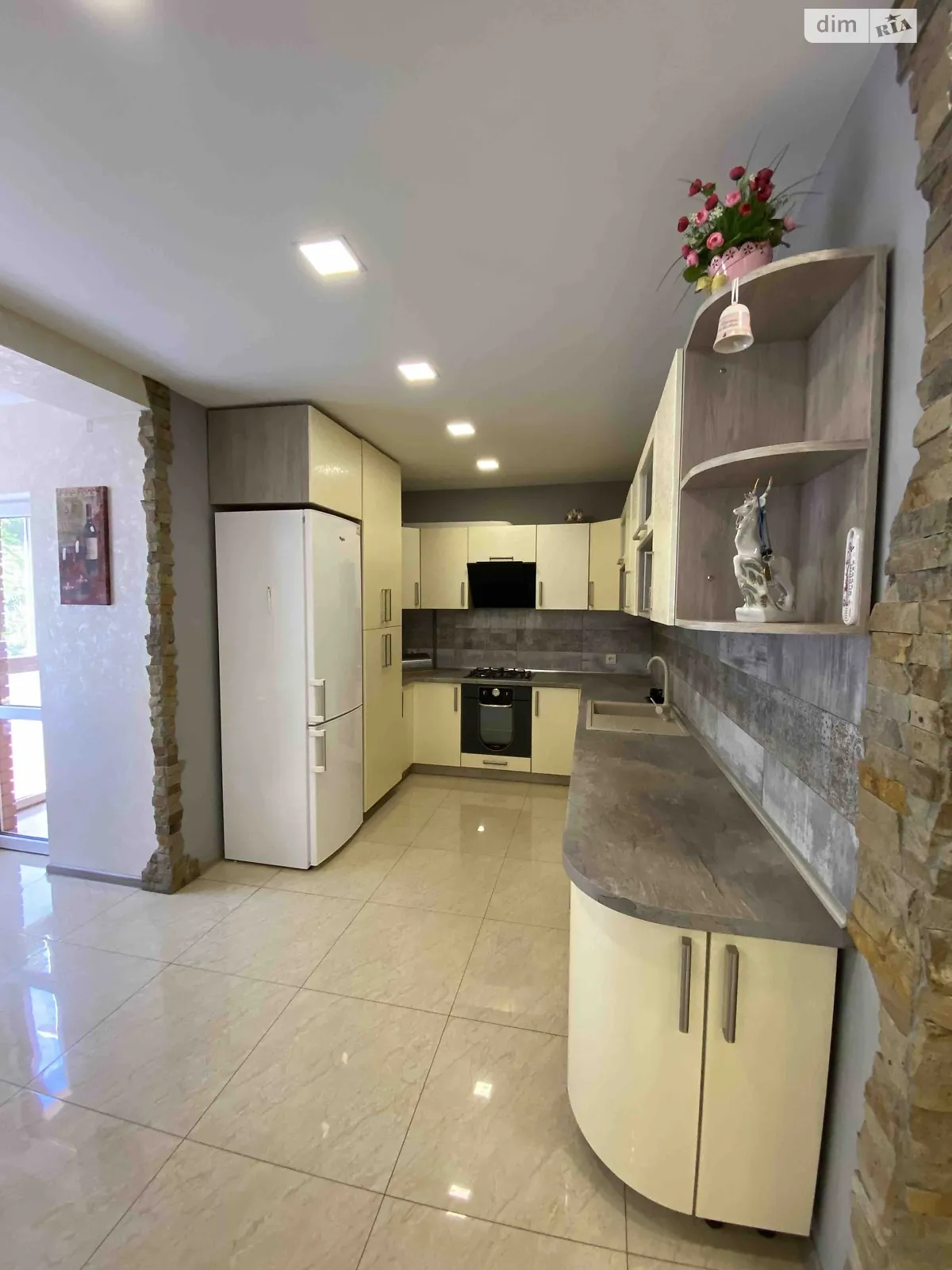 Продается 2-комнатная квартира 72 кв. м в, цена: 77000 $ - фото 1