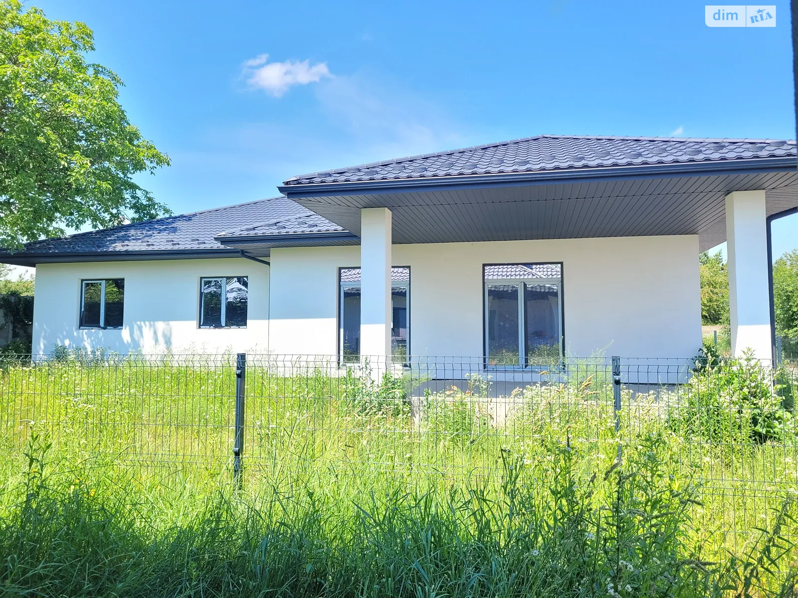 Продається одноповерховий будинок 163 кв. м з мансардою, цена: 75000 $ - фото 1