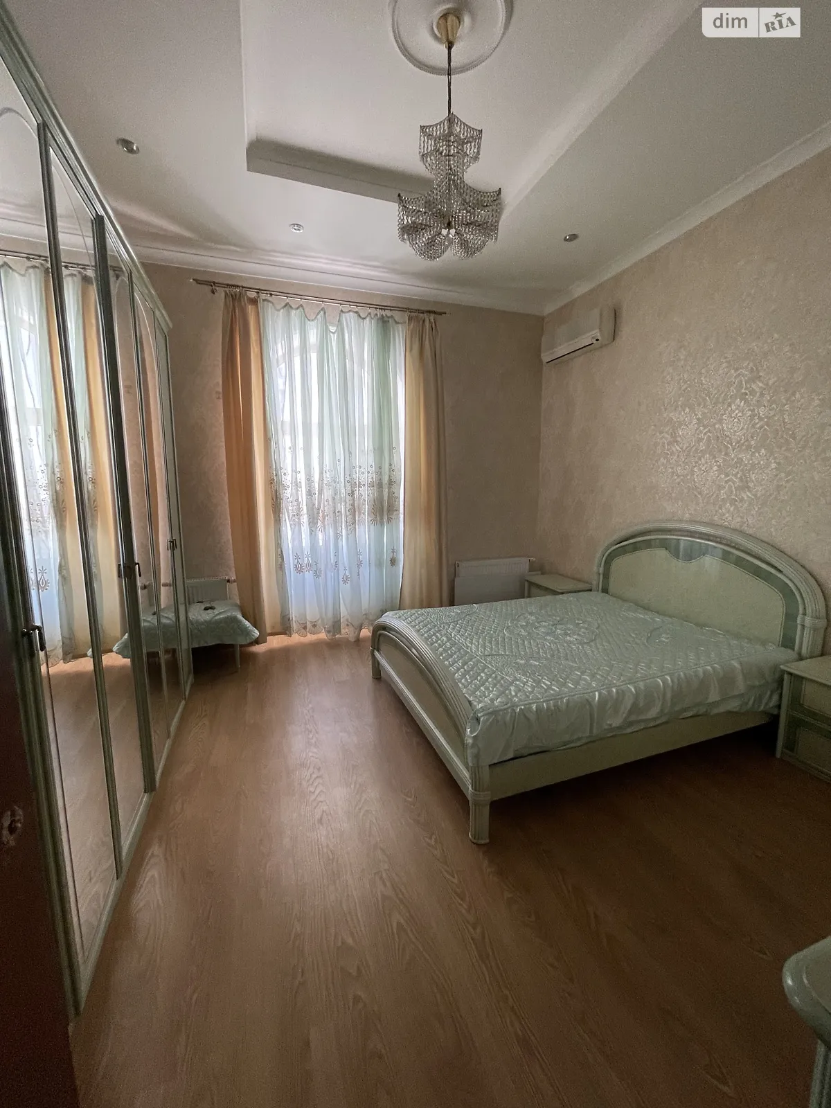 Сдается в аренду 3-комнатная квартира 160 кв. м в Одессе, пер. Сабанский - фото 1