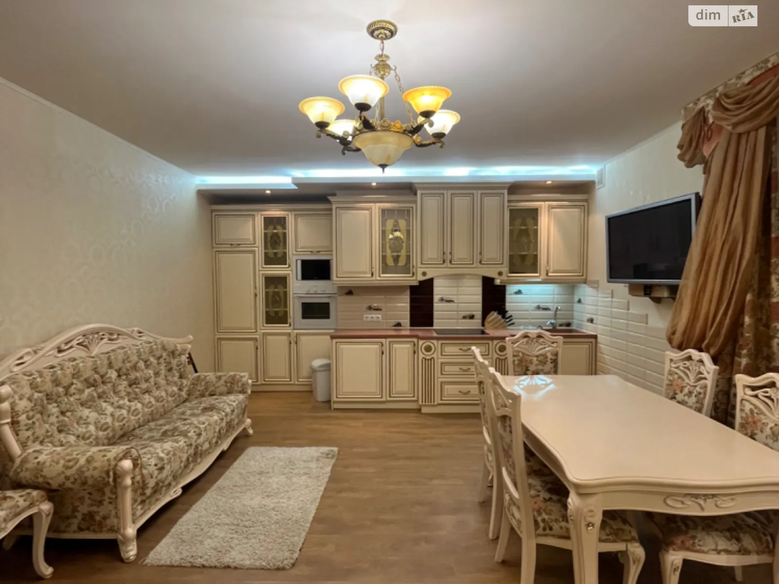 Сдается в аренду 3-комнатная квартира 150 кв. м в Киеве, ул. Нагорная, 29А - фото 1