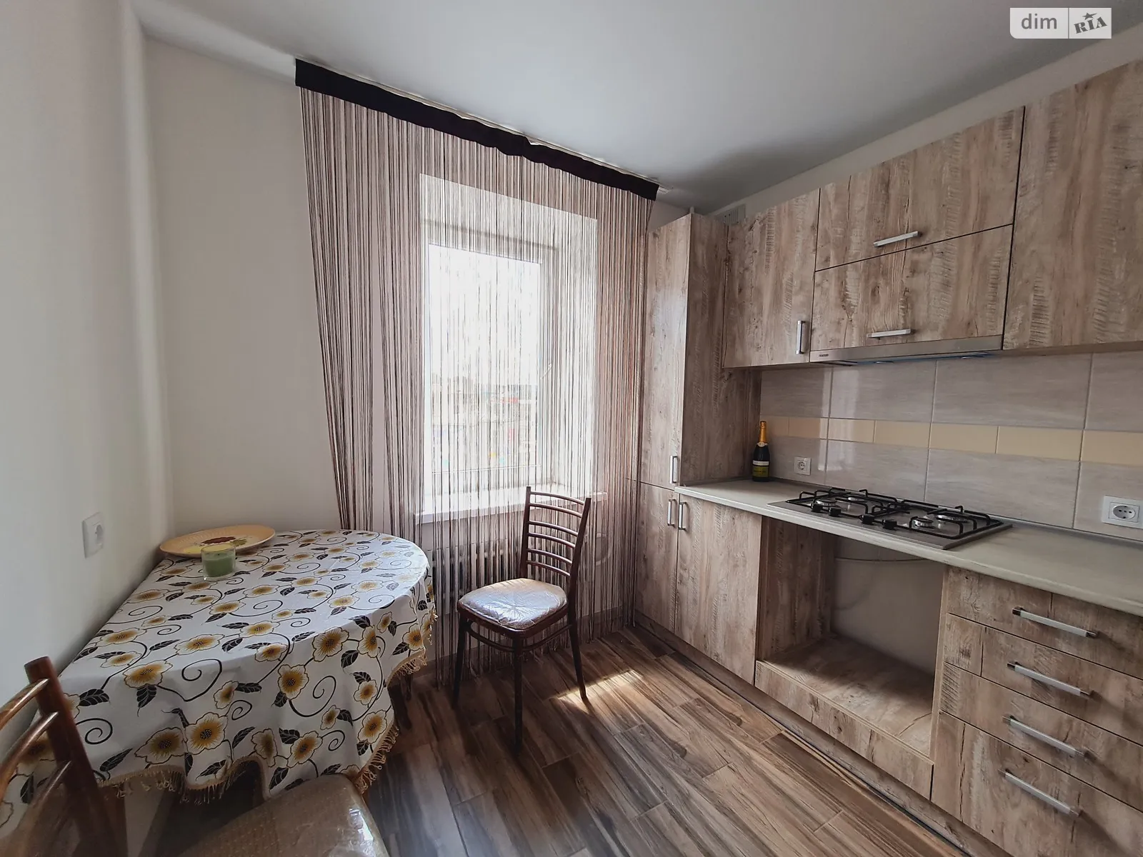 2-комнатная квартира 52 кв. м в Тернополе, ул. Торговица(Живова Анатолия), 37 - фото 1