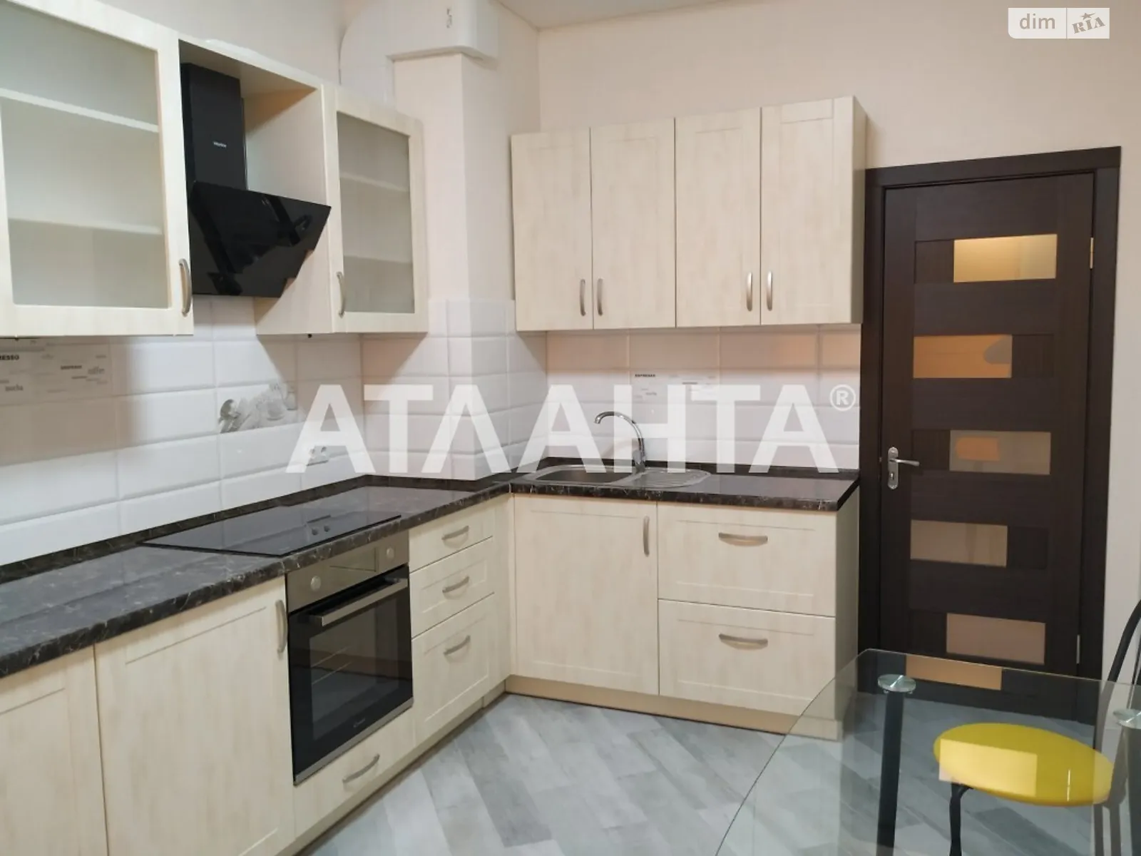 Продается 1-комнатная квартира 38.8 кв. м в Одессе, ул. Генуэзская - фото 1