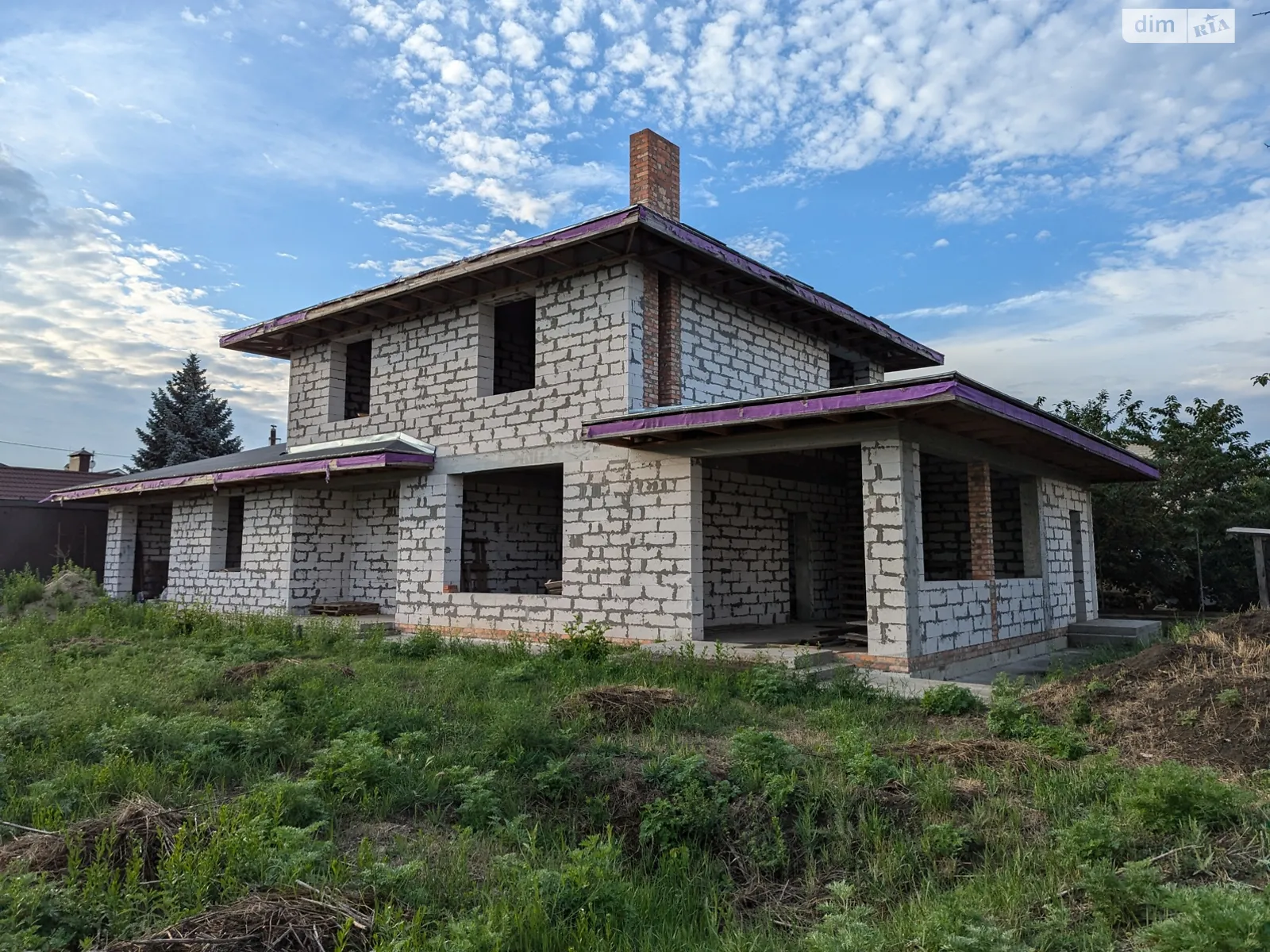 Продается дом на 2 этажа 266 кв. м с мансардой, цена: 99000 $ - фото 1