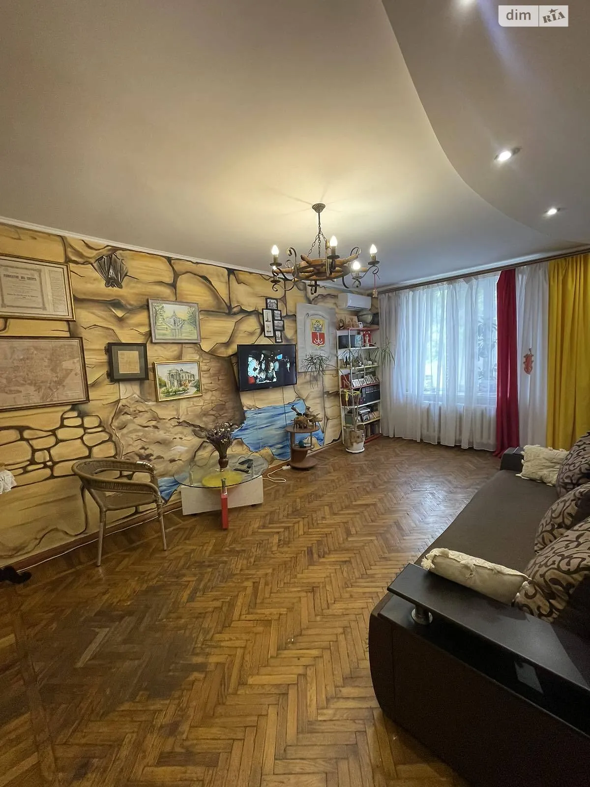 Продается 2-комнатная квартира 48 кв. м в Одессе, пер. Книжный, 17 - фото 1