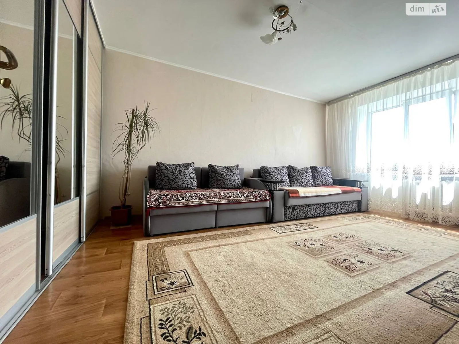 Продается 1-комнатная квартира 30 кв. м в Виннице, ул. Исмаила Гаспринского(Жуковского) - фото 1
