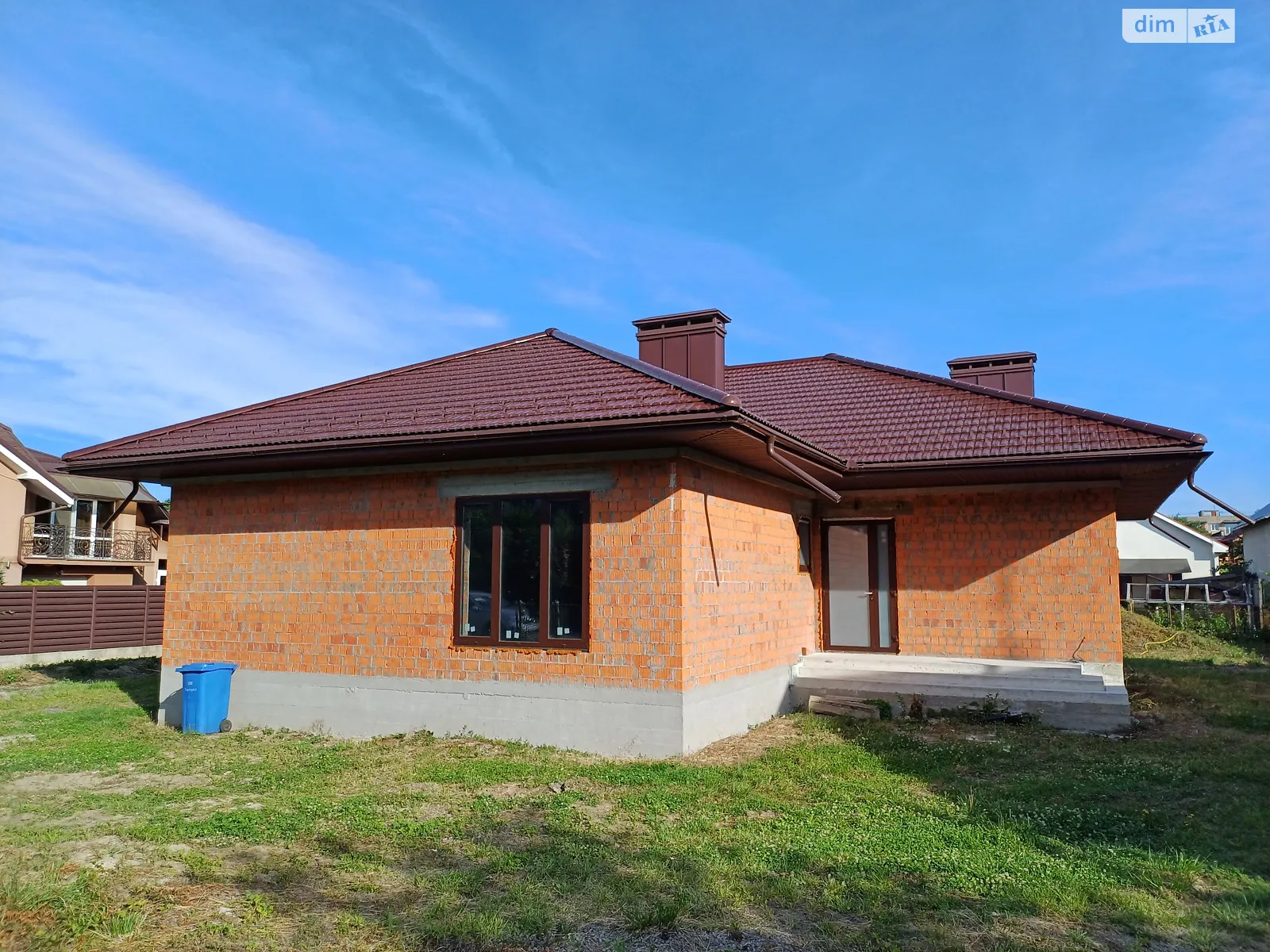 Продається одноповерховий будинок 157 кв. м з бесідкою, цена: 240000 $ - фото 1