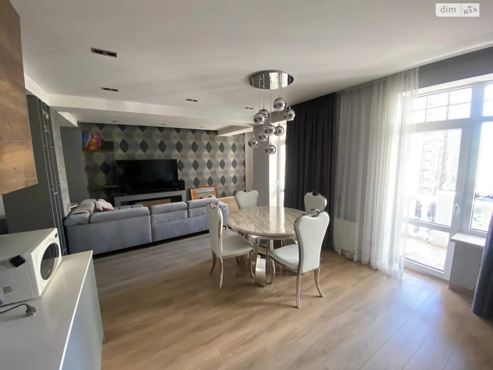 Продается 2-комнатная квартира 117 кв. м в Крыжановка, ул. Дрезденська(Дрезденська вулиця), 13 - фото 1