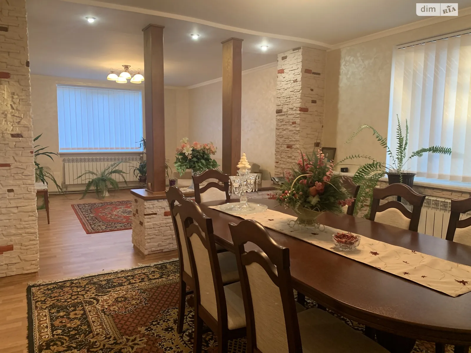 Продається будинок 2 поверховий 207 кв. м з балконом, цена: 180000 $ - фото 1