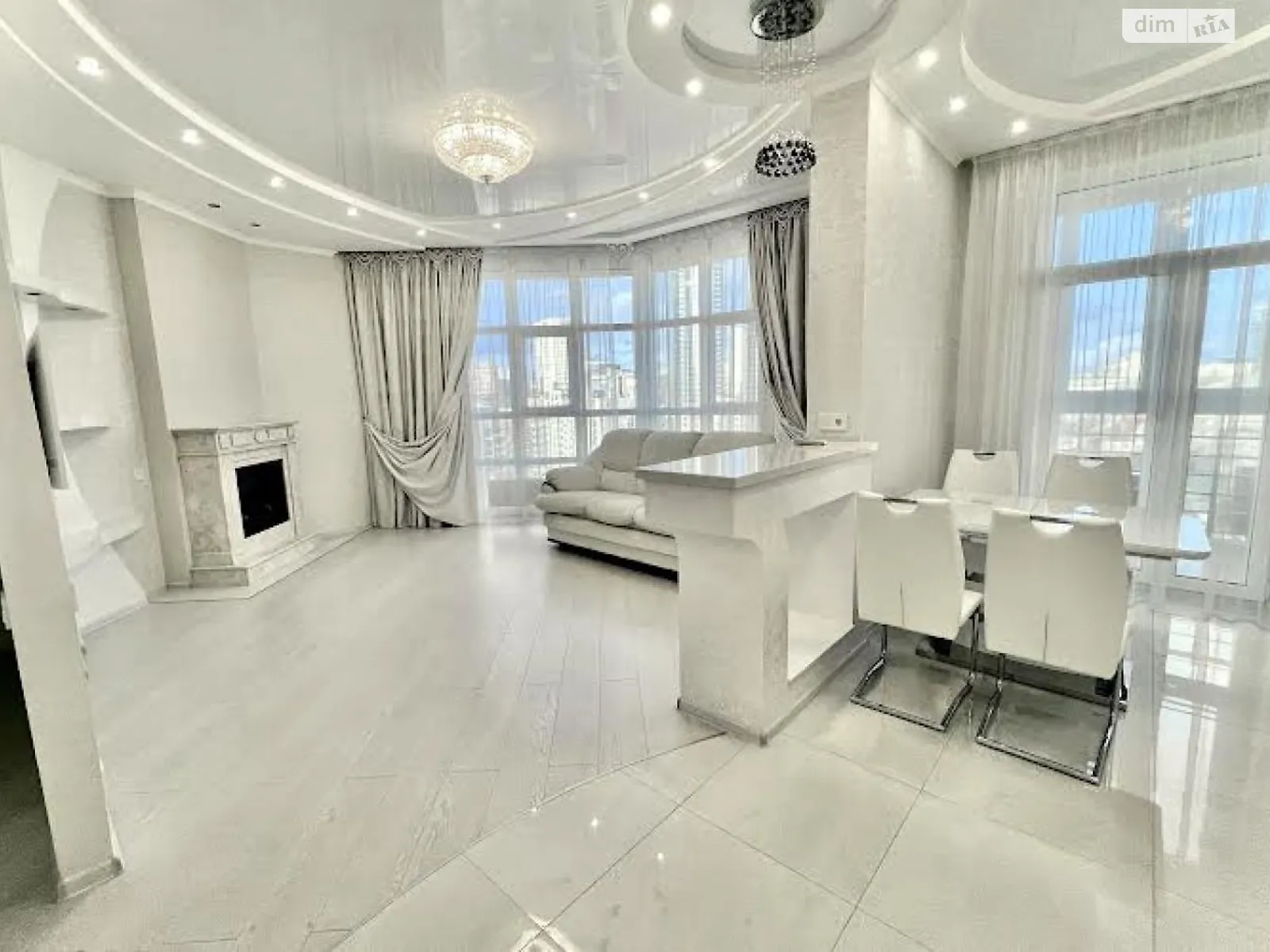 Здається в оренду 2-кімнатна квартира 82 кв. м у Києві, цена: 950 $ - фото 1