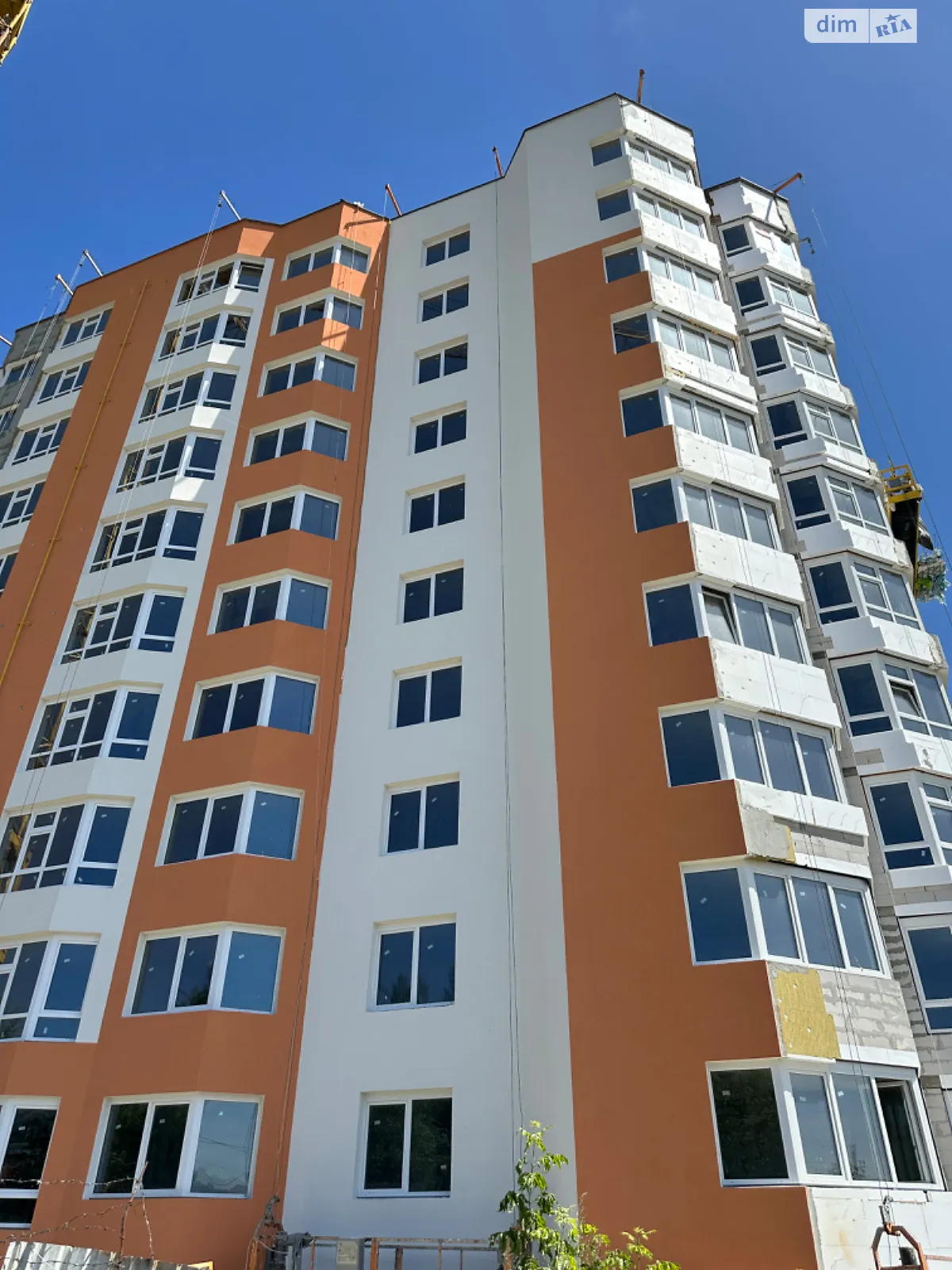 Продається 1-кімнатна квартира 61 кв. м у Хмельницькому, вул. Героїв Національної гвардії України(Будівельників), 5/5 - фото 1